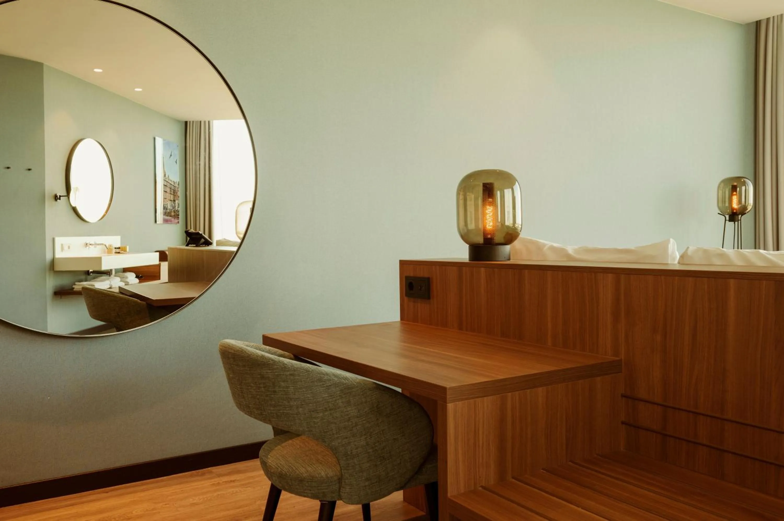 Photo of the whole room in Van der Valk Hotel Amsterdam Zuidas-Rai