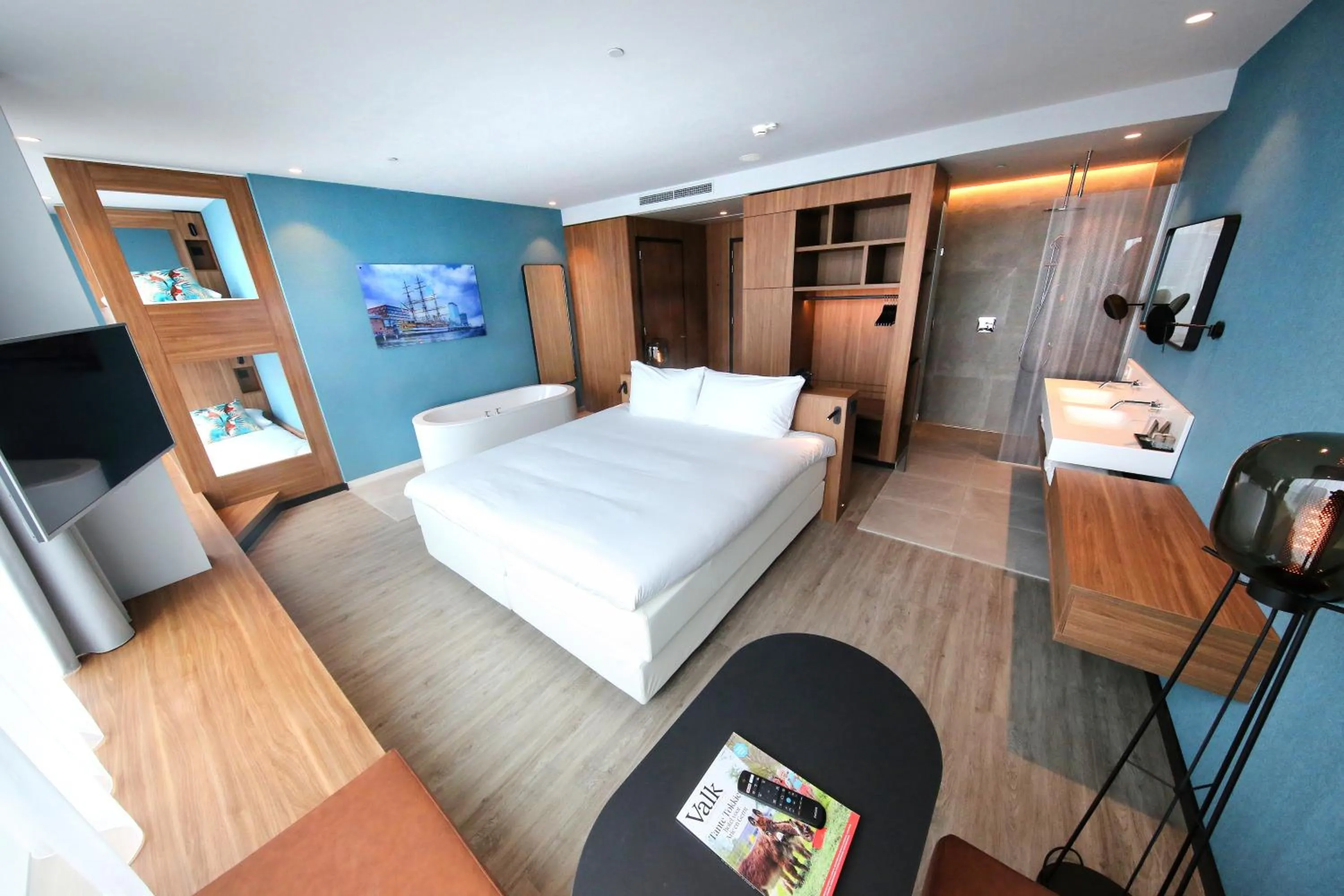 Photo of the whole room, Bed in Van der Valk Hotel Amsterdam Zuidas -Rai