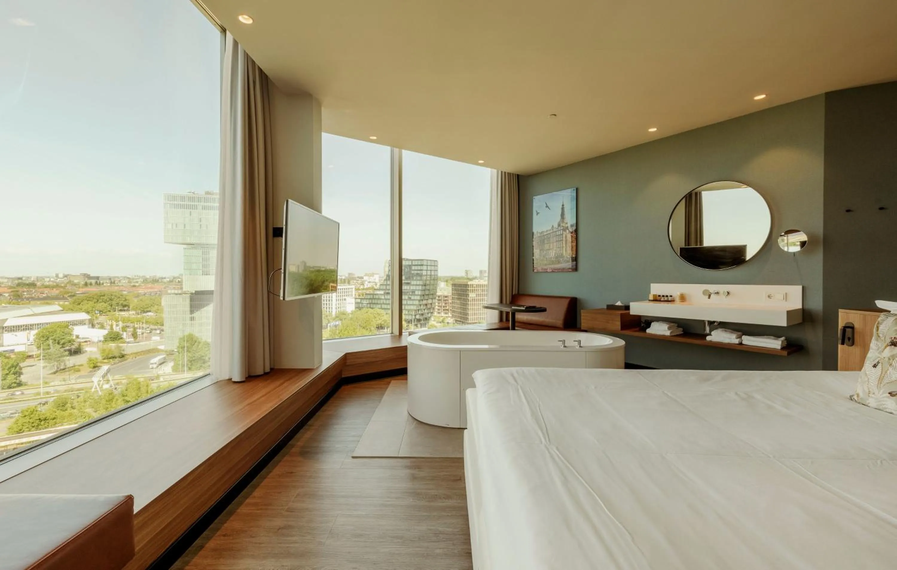 Bed in Van der Valk Hotel Amsterdam Zuidas-Rai