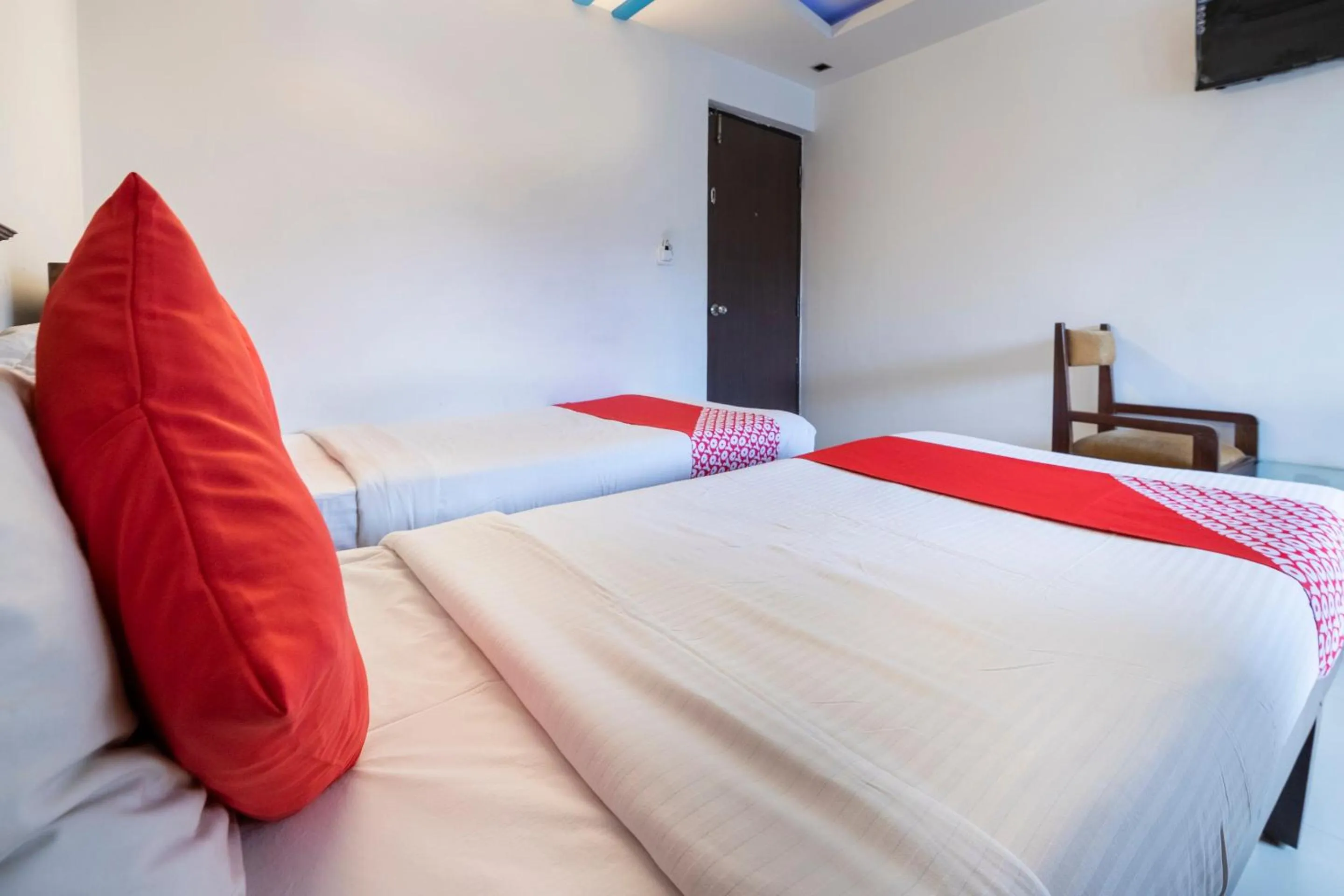 Bedroom, Bed in Hotel O The Red Velvet Opposite Novel Office Marathahalli Bridge