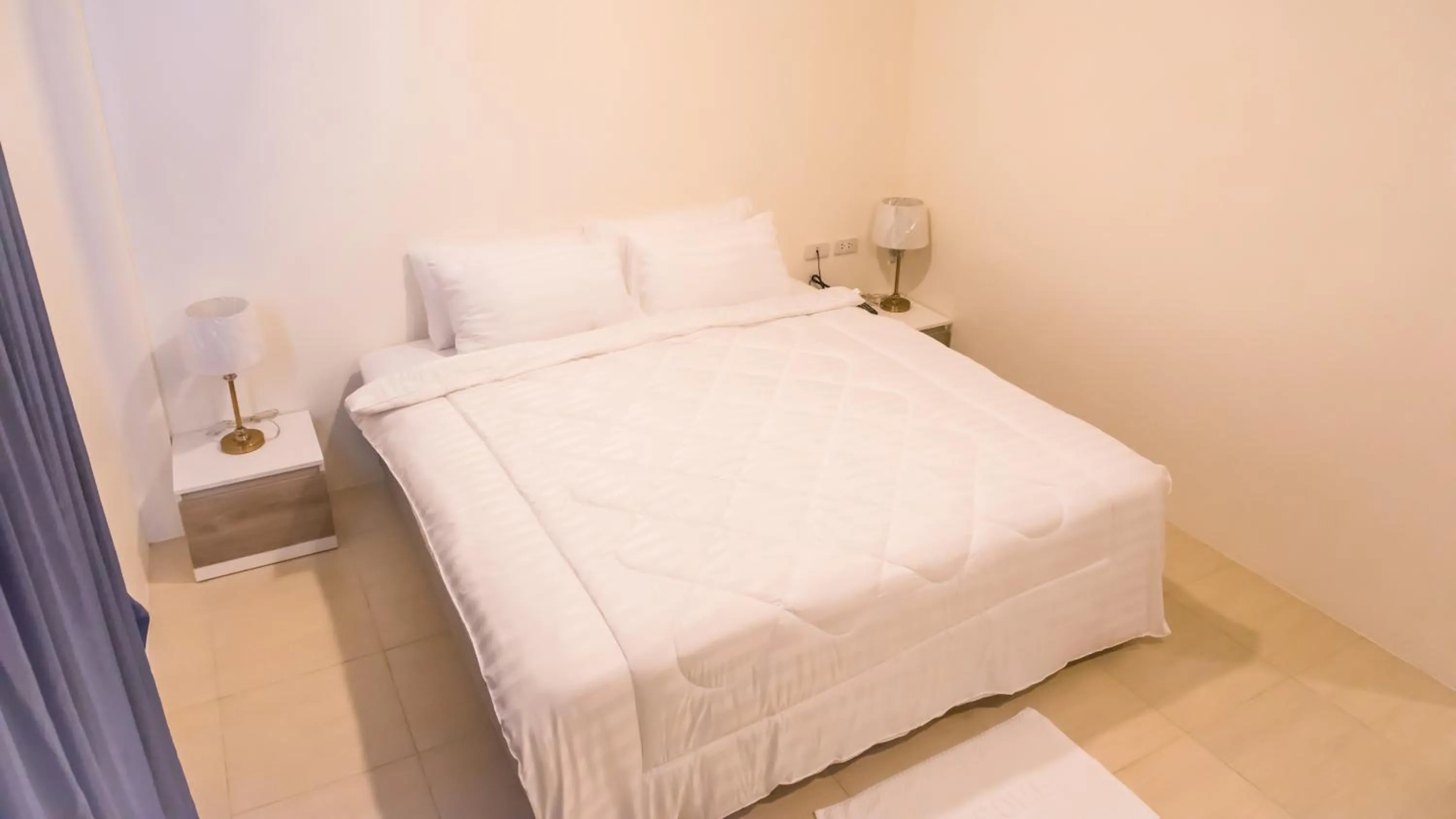 Bed in Mystays Phuket