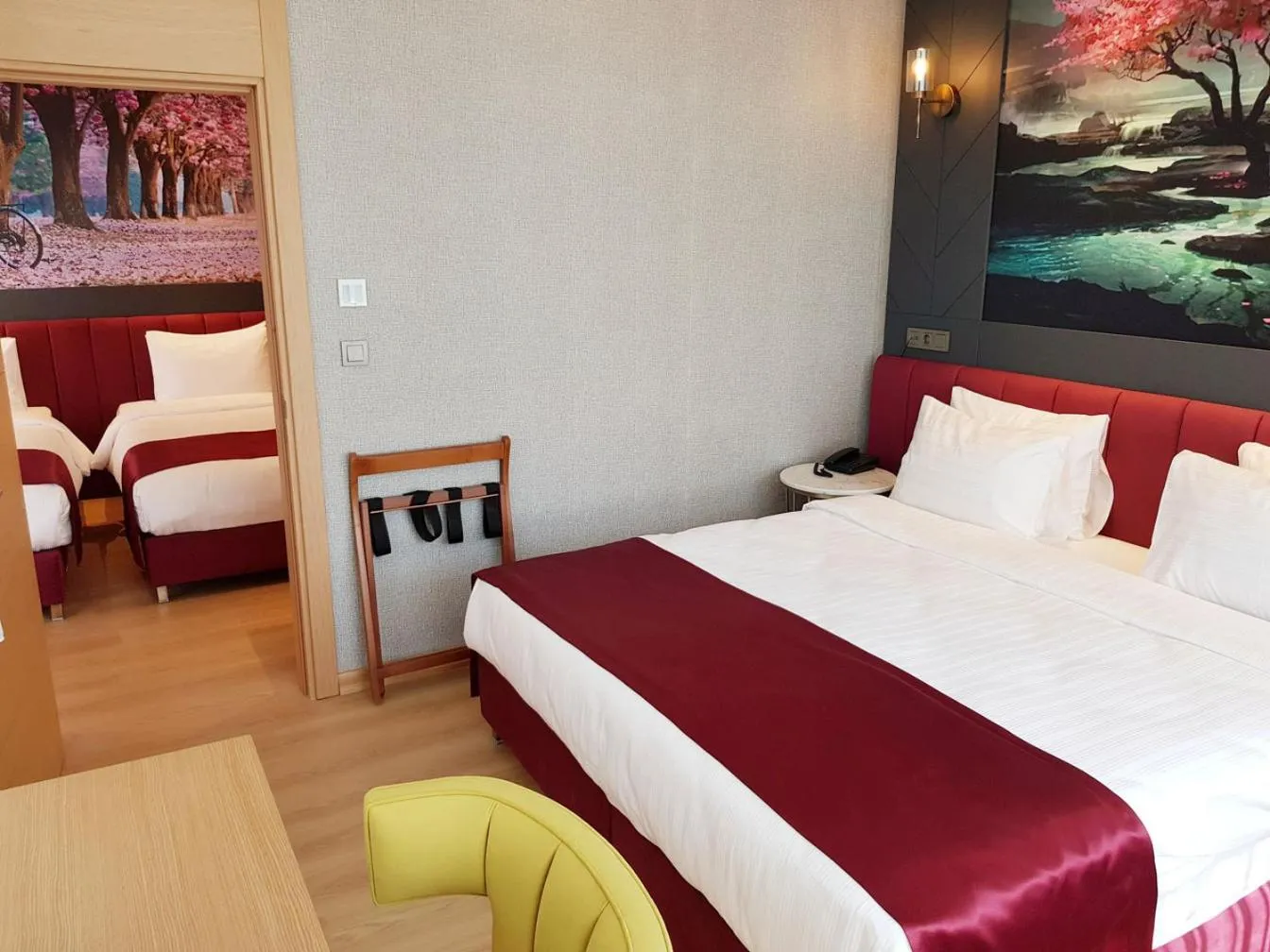 Bed in My Garden Hotel