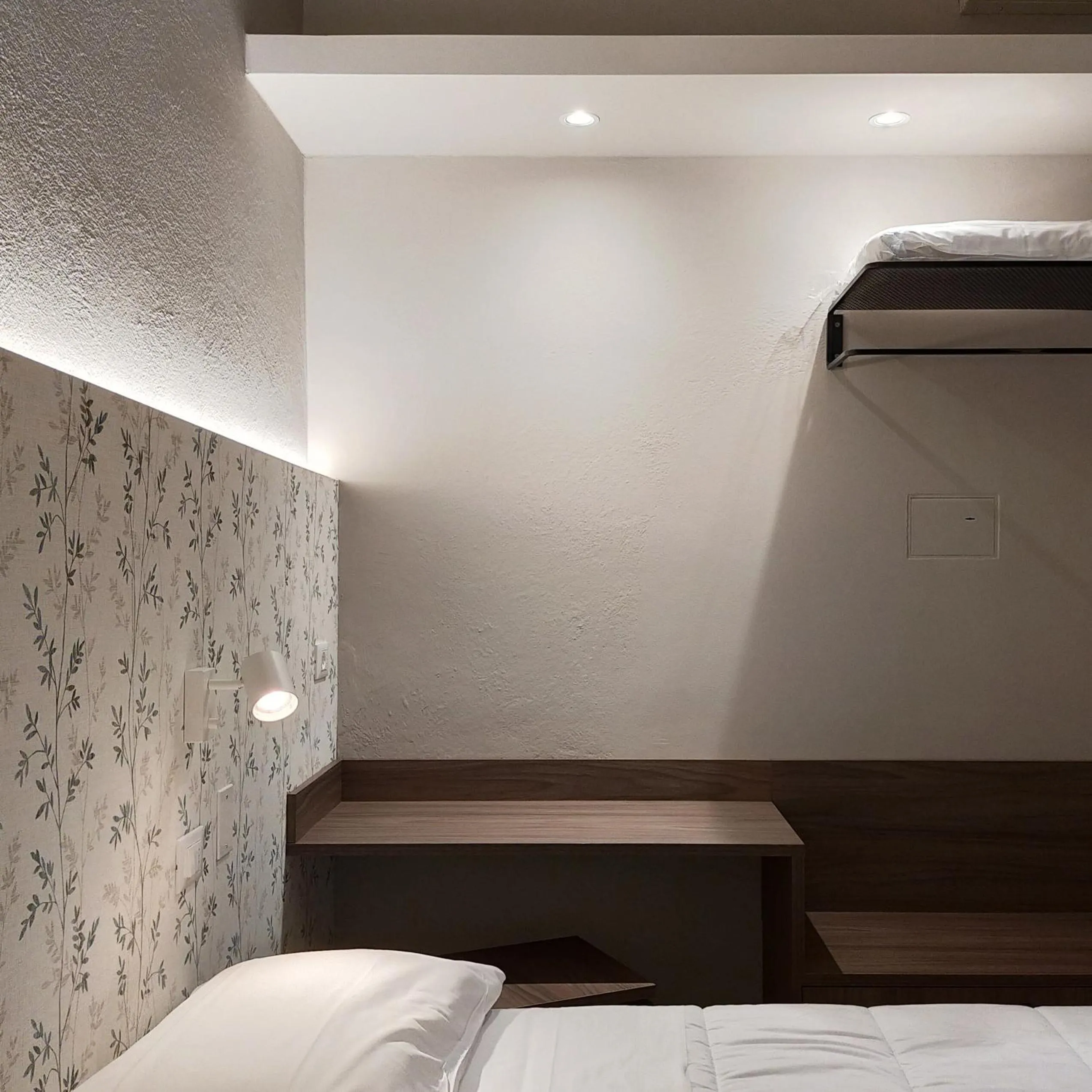 Bedroom, Bed in Hotel Benvenuto