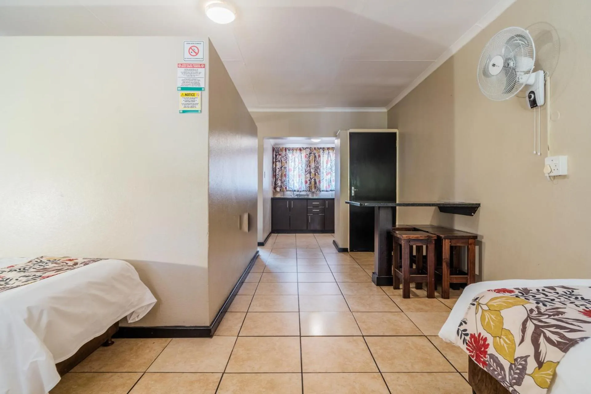 kitchen, Bed in ATKV Goudini Spa