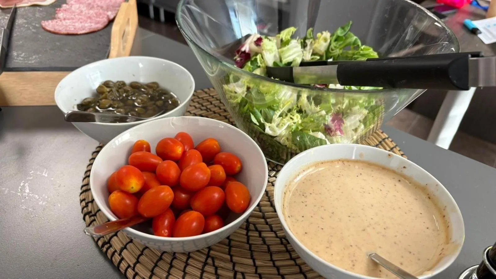 Breakfast in ApartHotel Sainte-Marthe