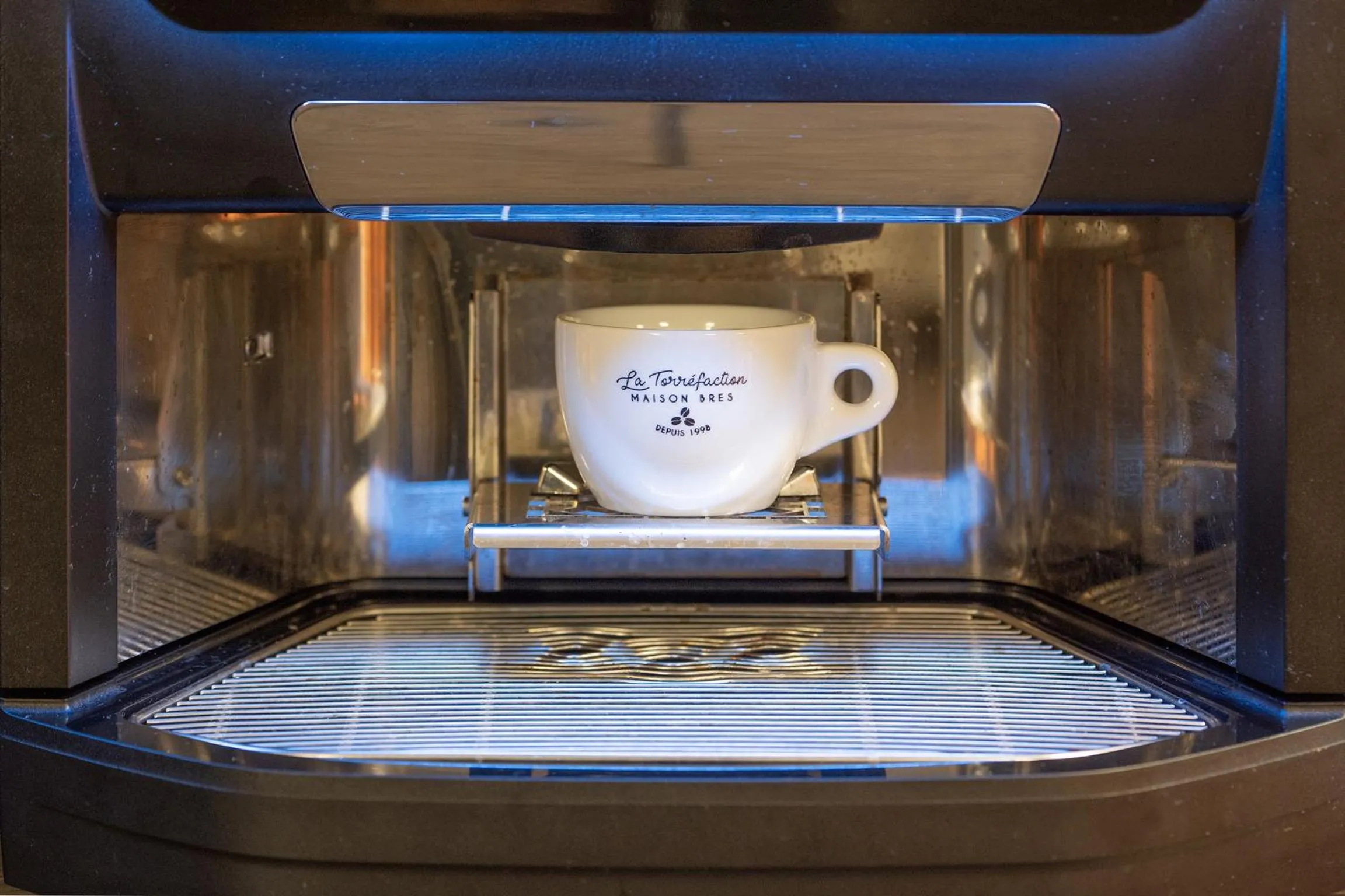 Breakfast in ApartHotel Sainte-Marthe