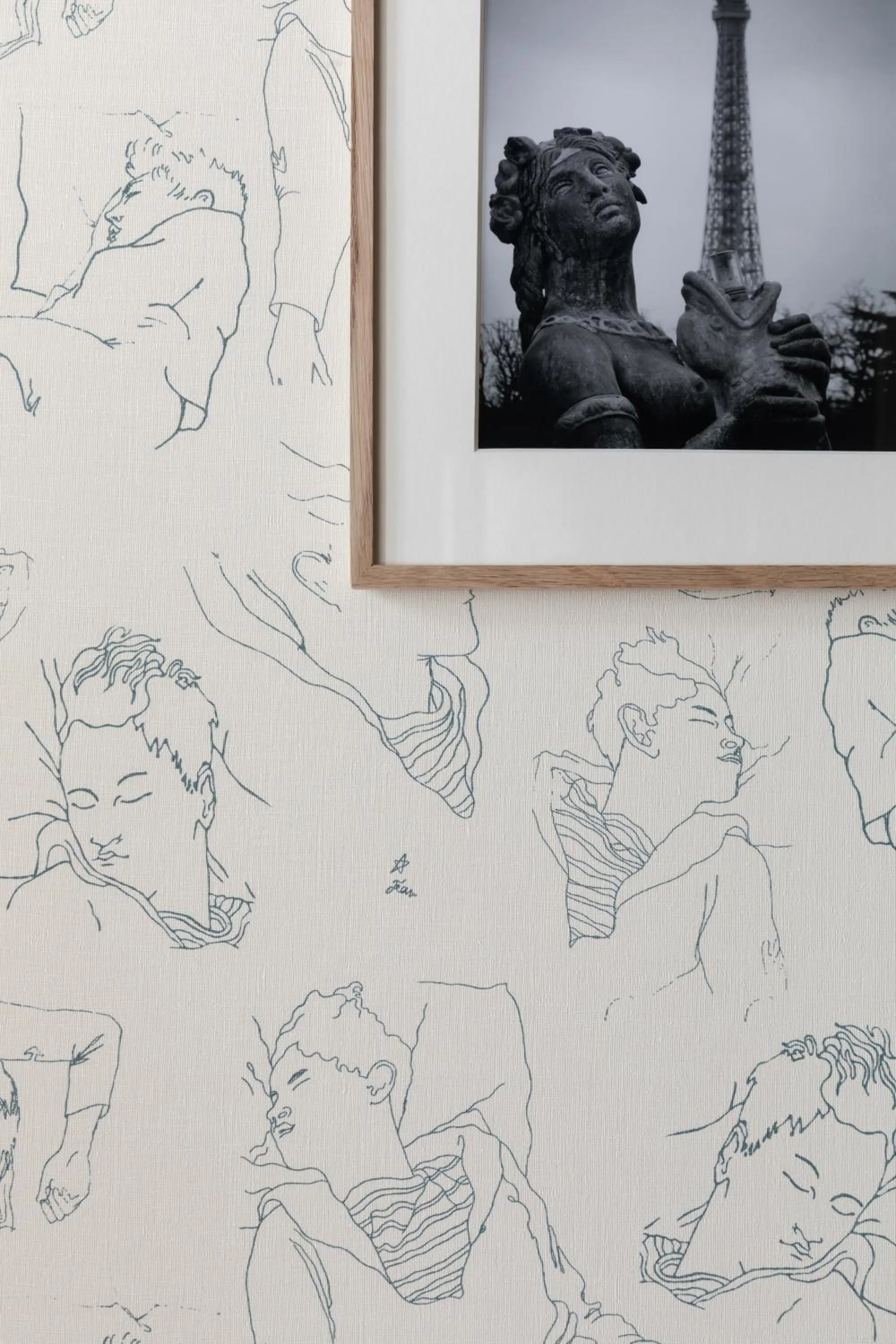 Decorative detail in Hôtel Saint-André des Arts