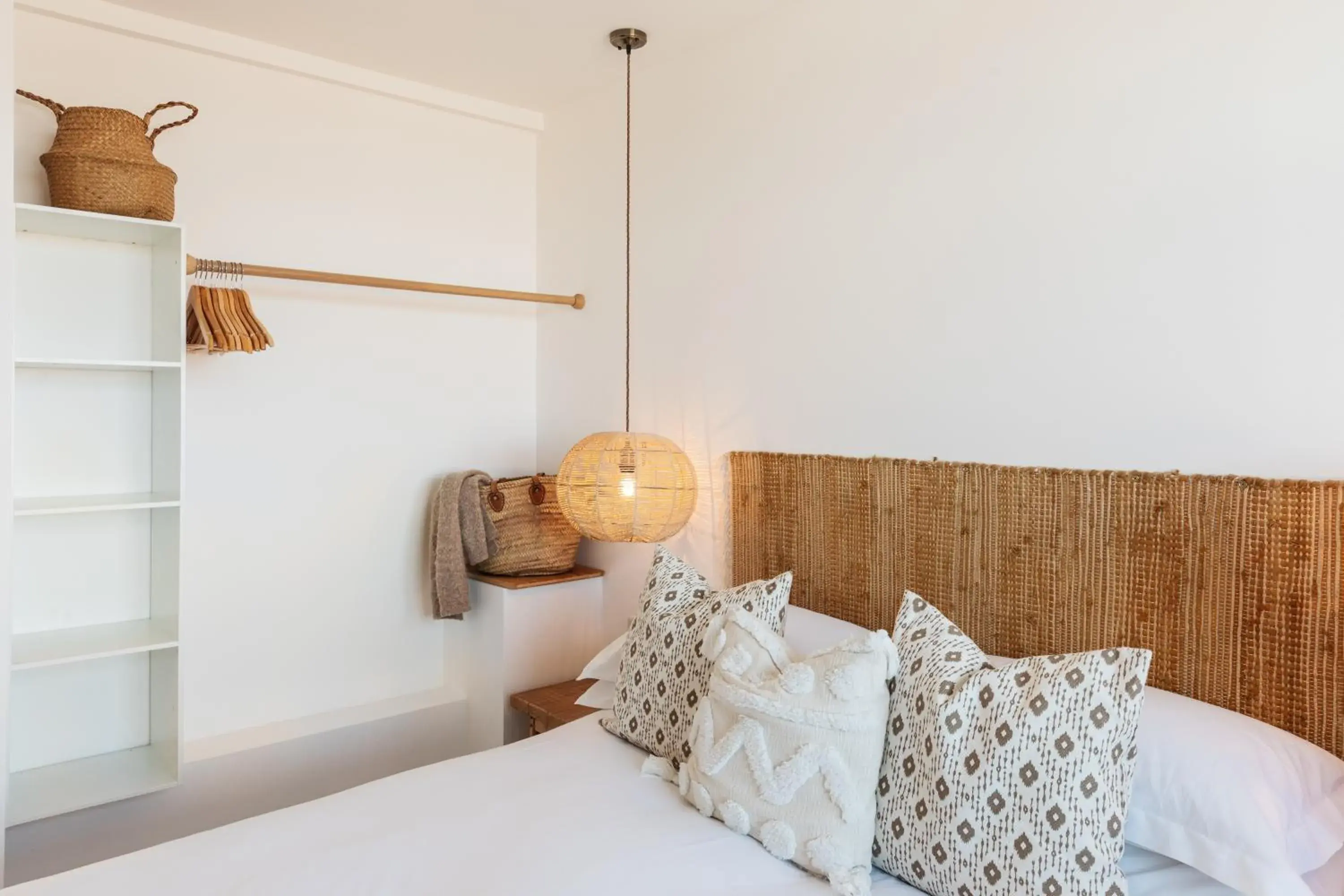 Room 4: Double with Harbor view in Harbour View House Room 4: Double with Harbor view in Harbour View House