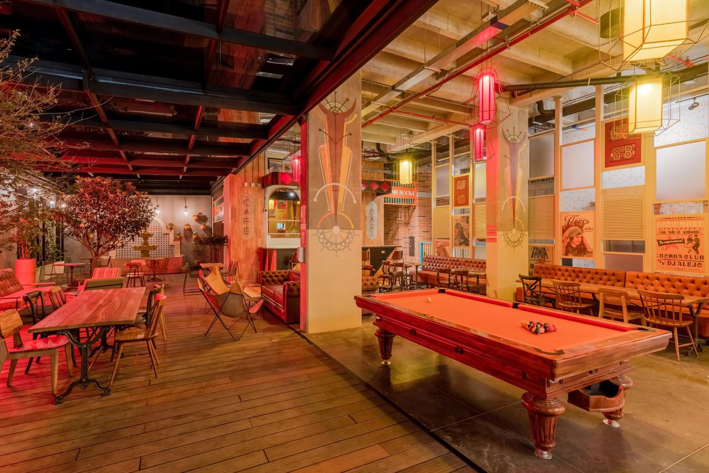 Billiard in Masaya Medellin