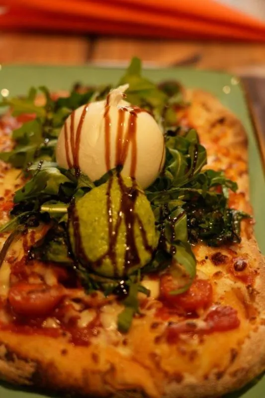 Restaurant/places to eat in Hotel Amper