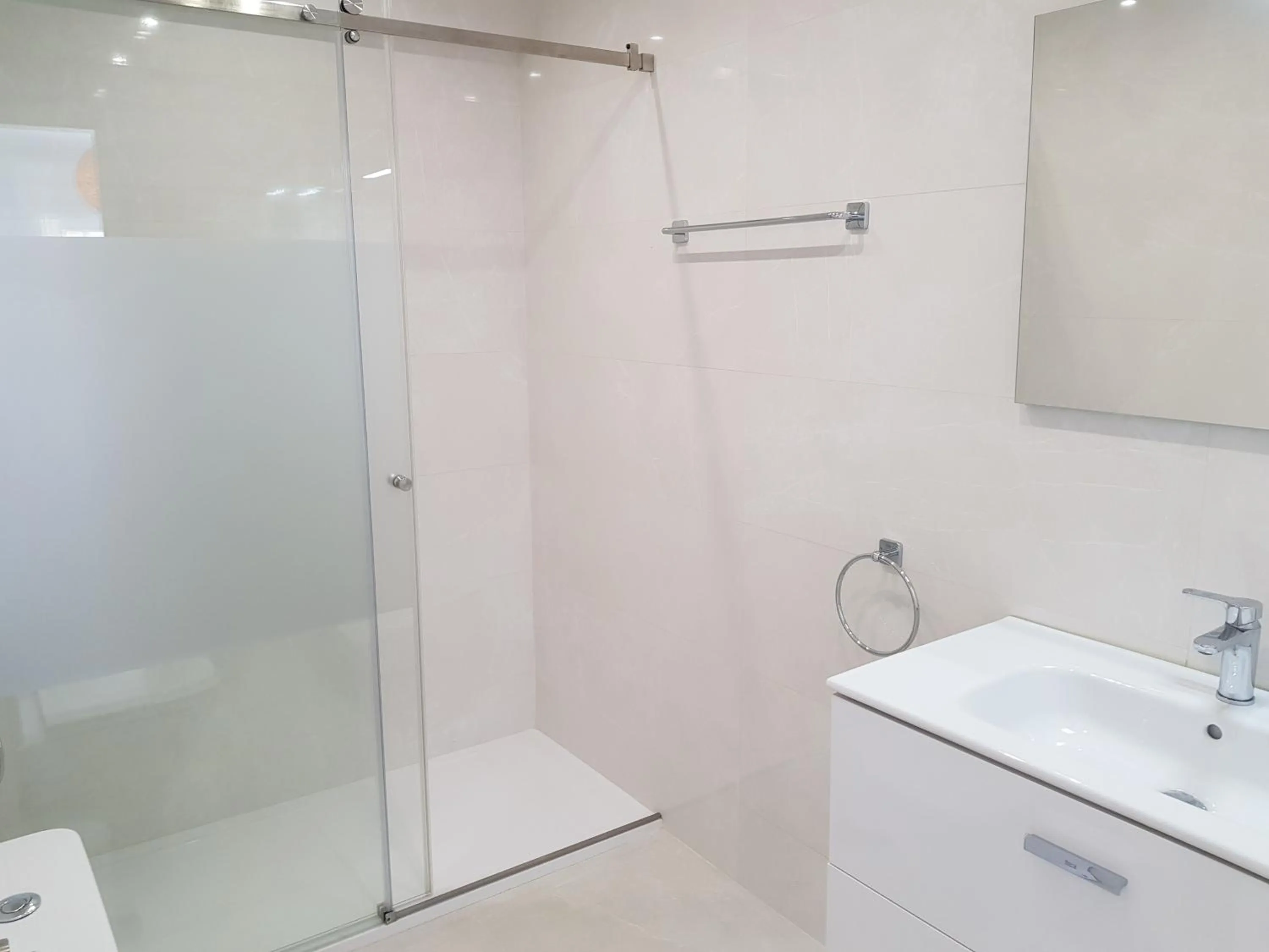 Bathroom in Sol Da Caparica