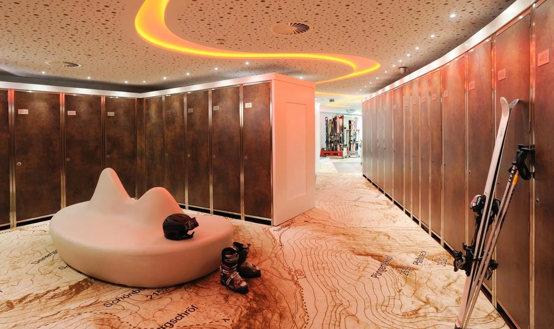 Skiing in die Krone von Lech - Romantikhotel - Luxushotel in bester Lage