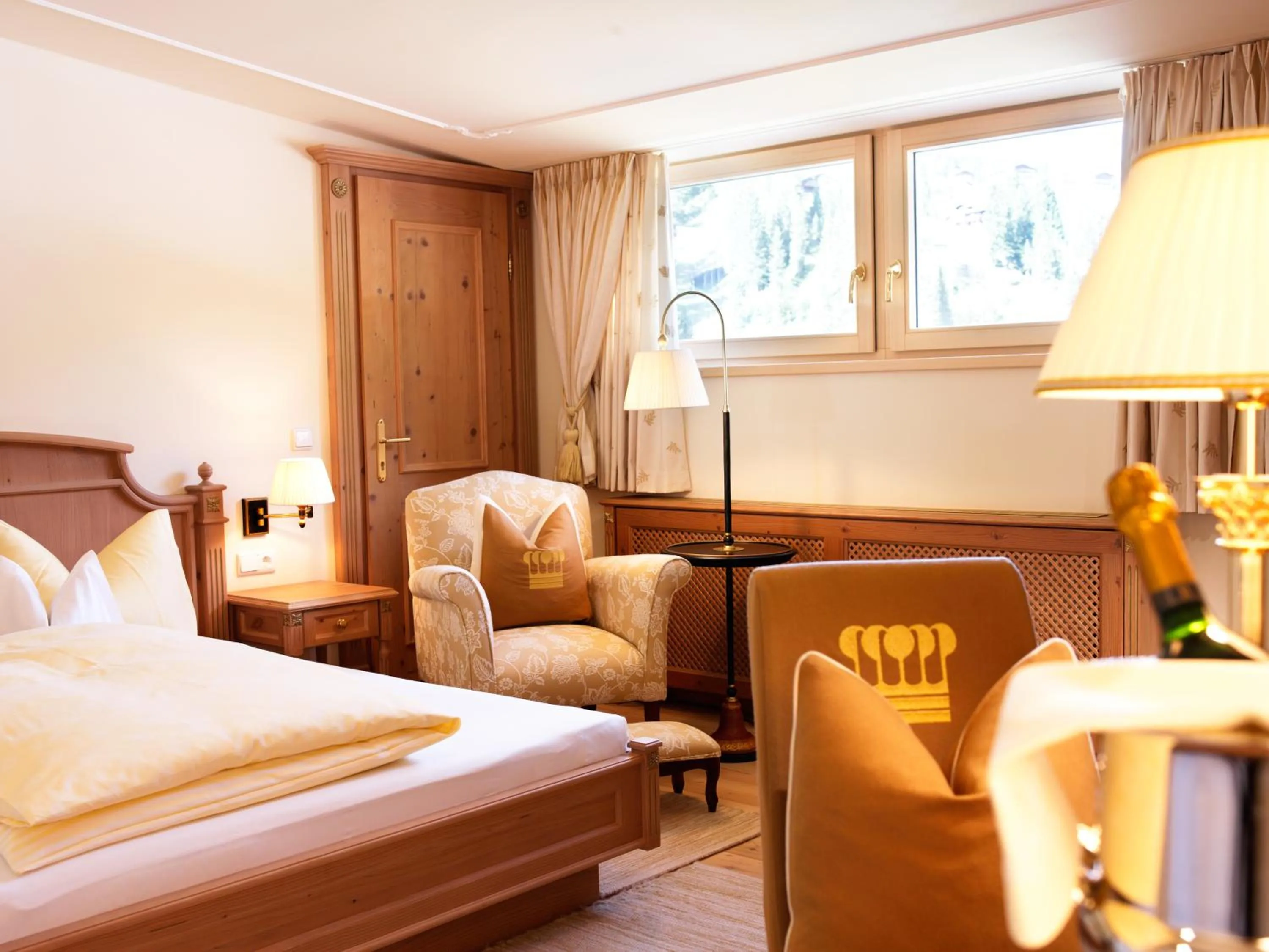 Bedroom in die Krone von Lech - Romantikhotel - Luxushotel in bester Lage