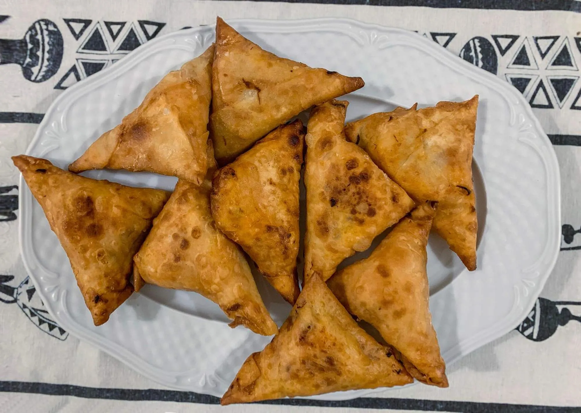 Food in Nyumba Ya Mbuyu