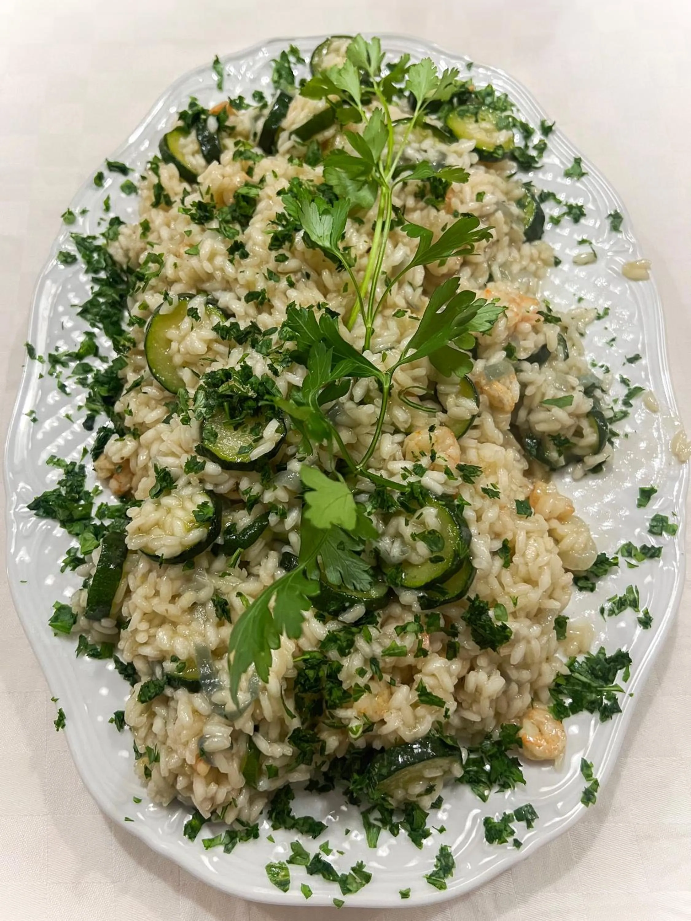 Food in Nyumba Ya Mbuyu