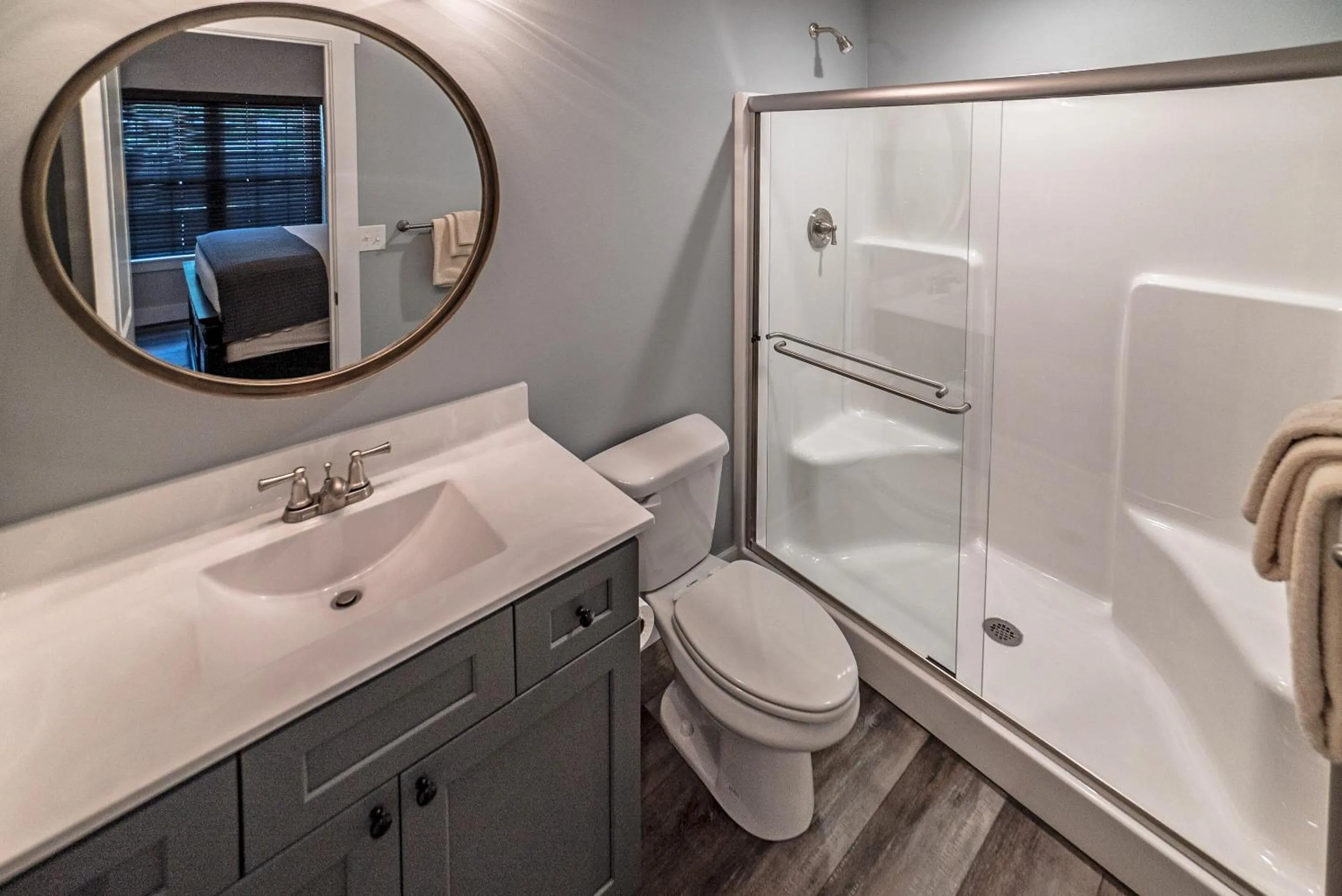 Bathroom in Reunion Lodges at Thousand Hills