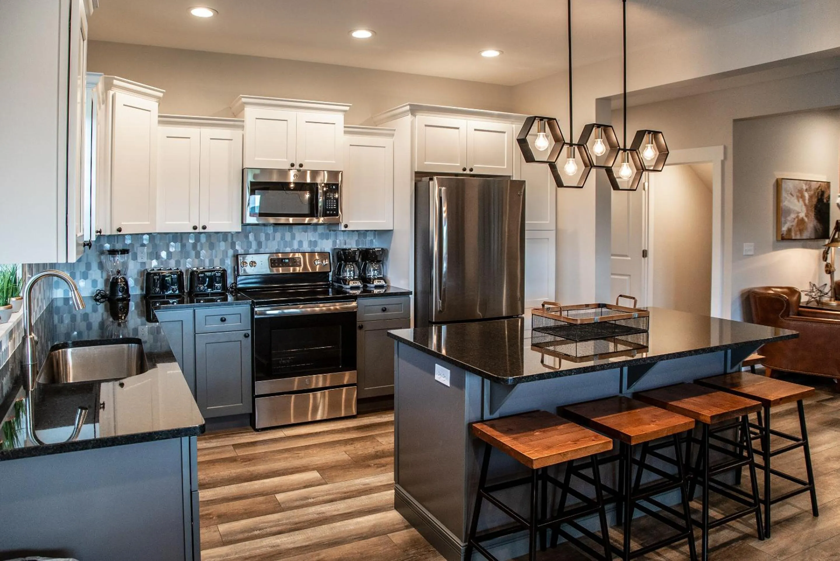 Kitchen or kitchenette in Reunion Lodges at Thousand Hills