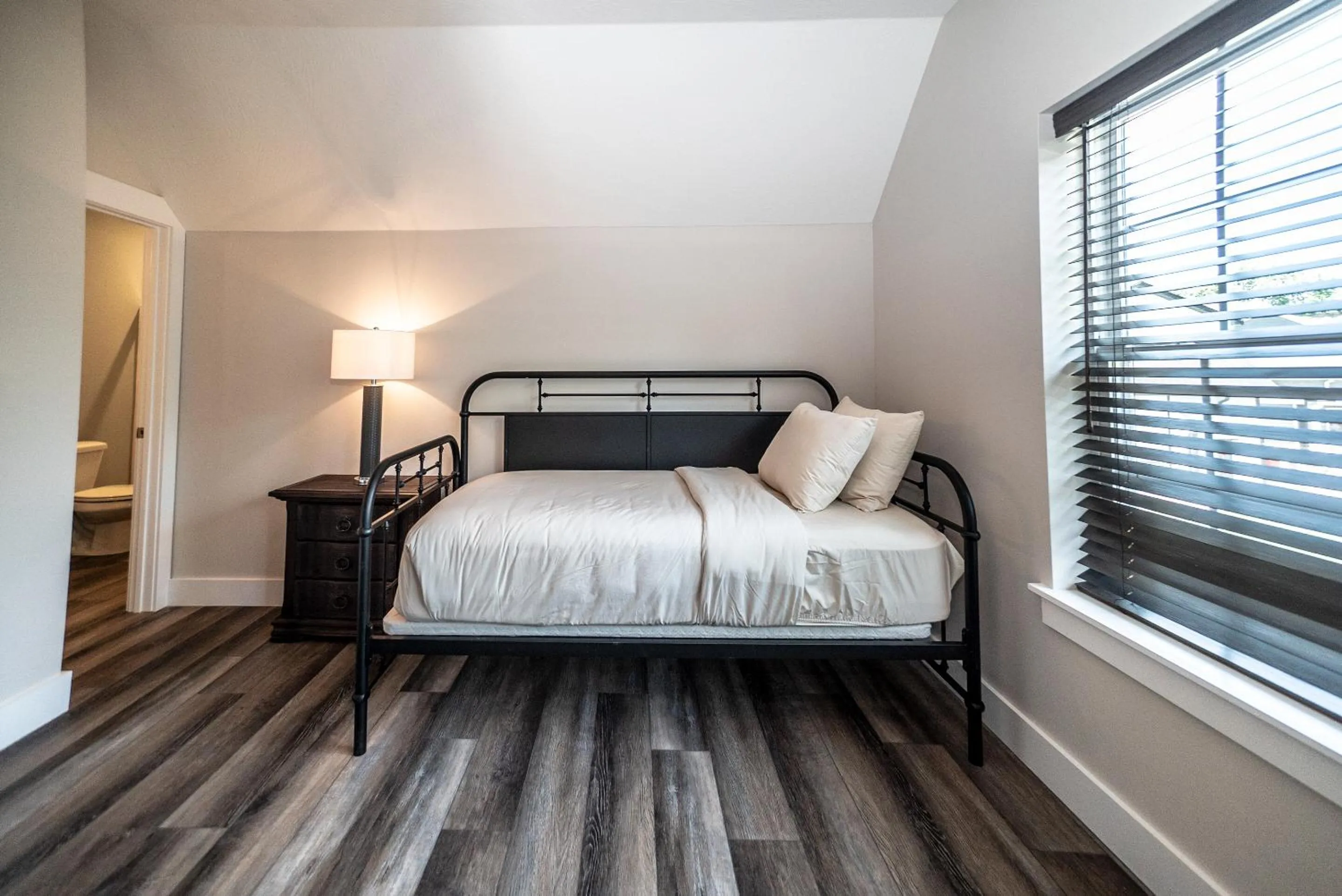 Bed in Reunion Lodges at Thousand Hills