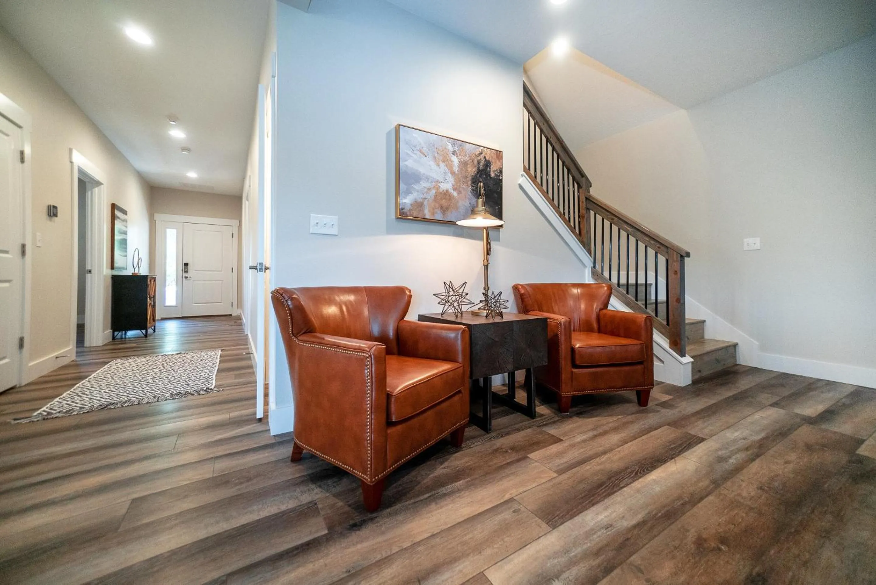 Seating area in Reunion Lodges at Thousand Hills
