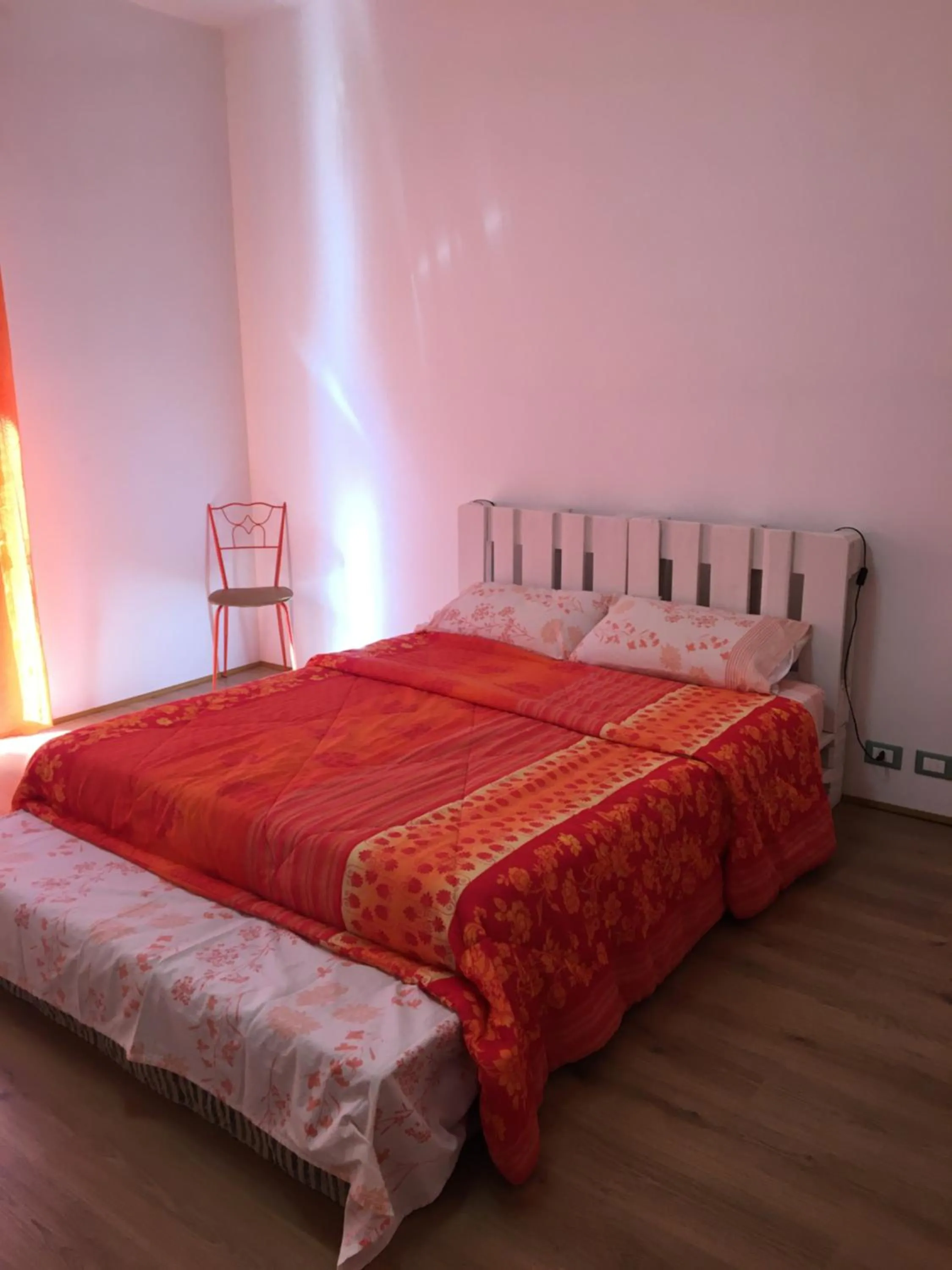 Photo of the whole room, Bed in Casa Baby Planet