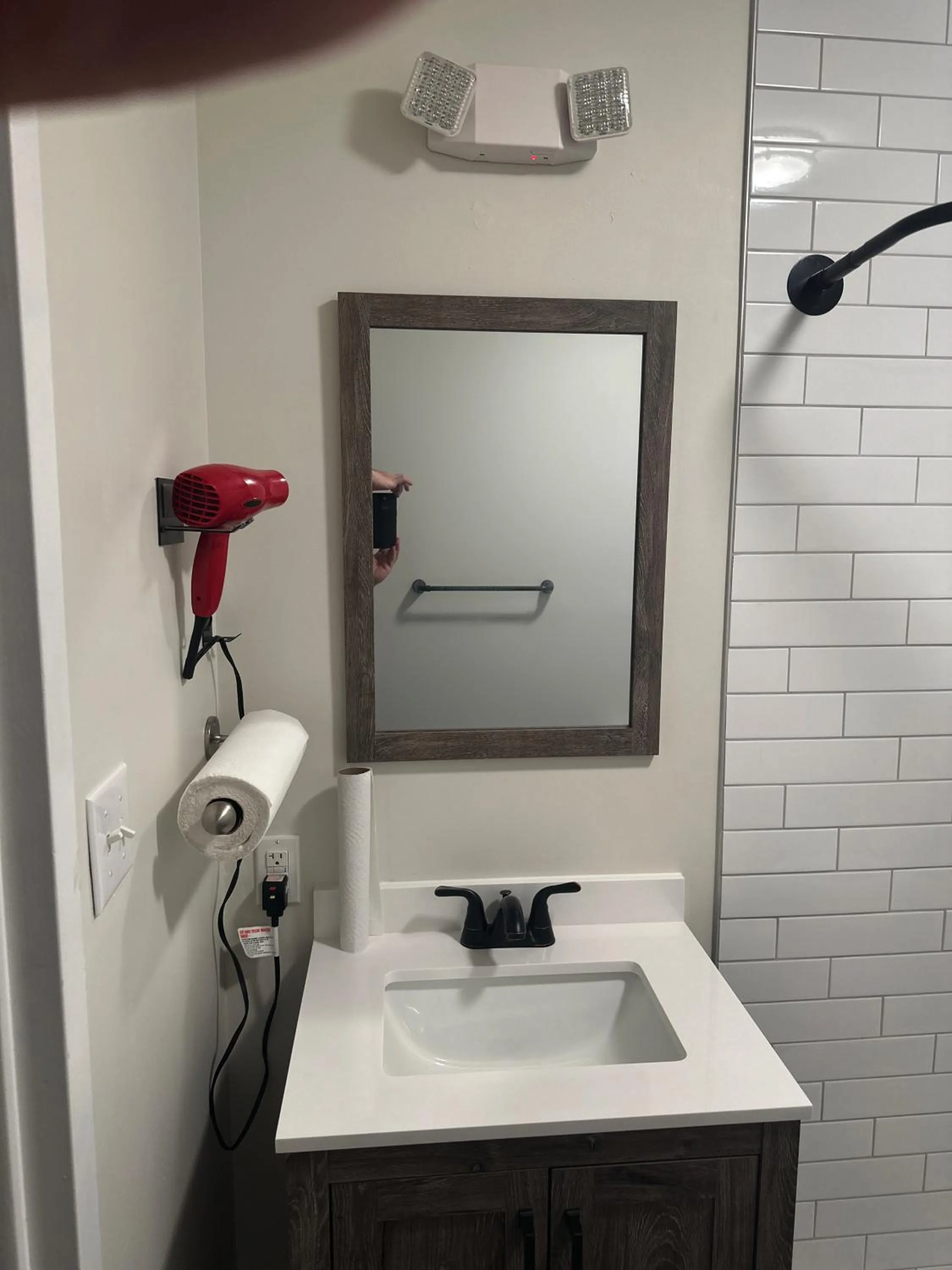 Bathroom in Pine Mountain Inn