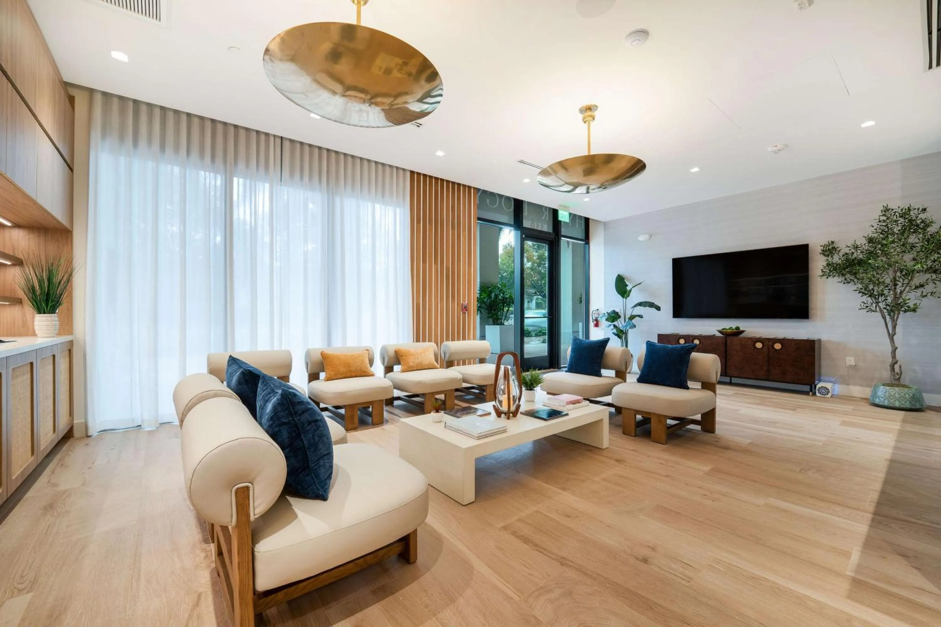 Sports in THesis Hotel Miami Coral Gables, Curio Collection by Hilton