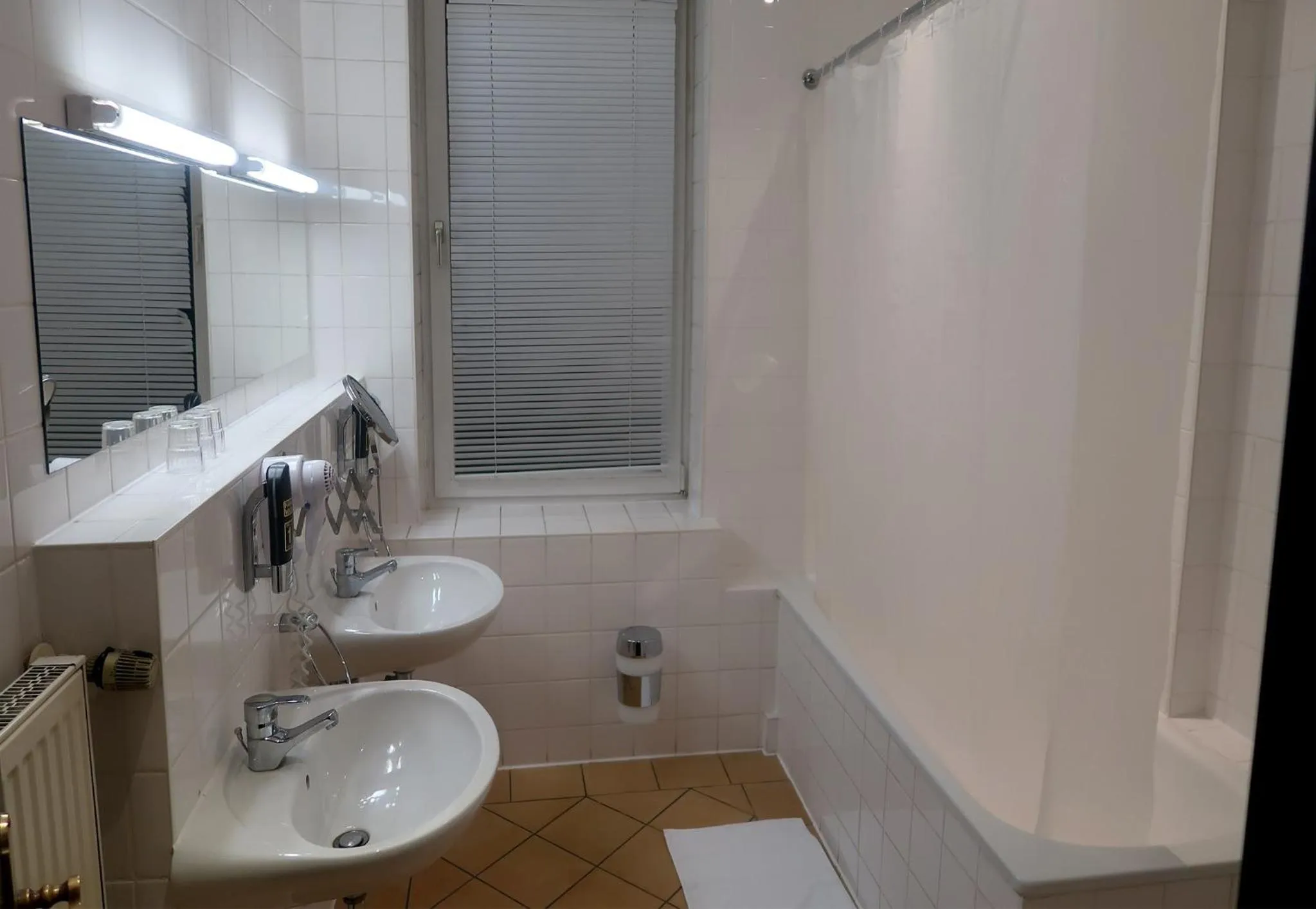 Bathroom in Hotel Adler Leipzig