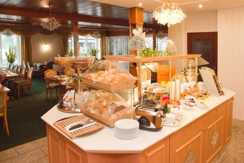 Buffet breakfast in Alter Landkrug