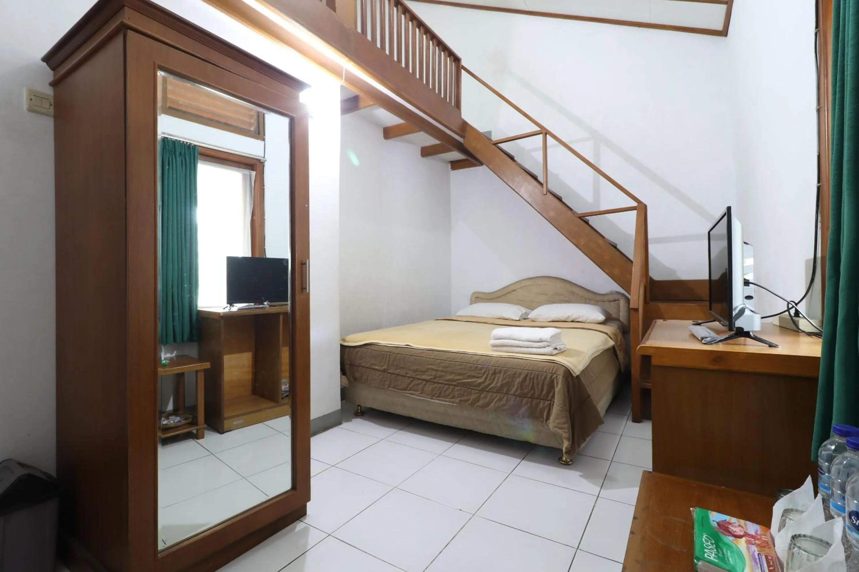 Photo of the whole room, Bed in Kampung Pa'go Resort Hotel