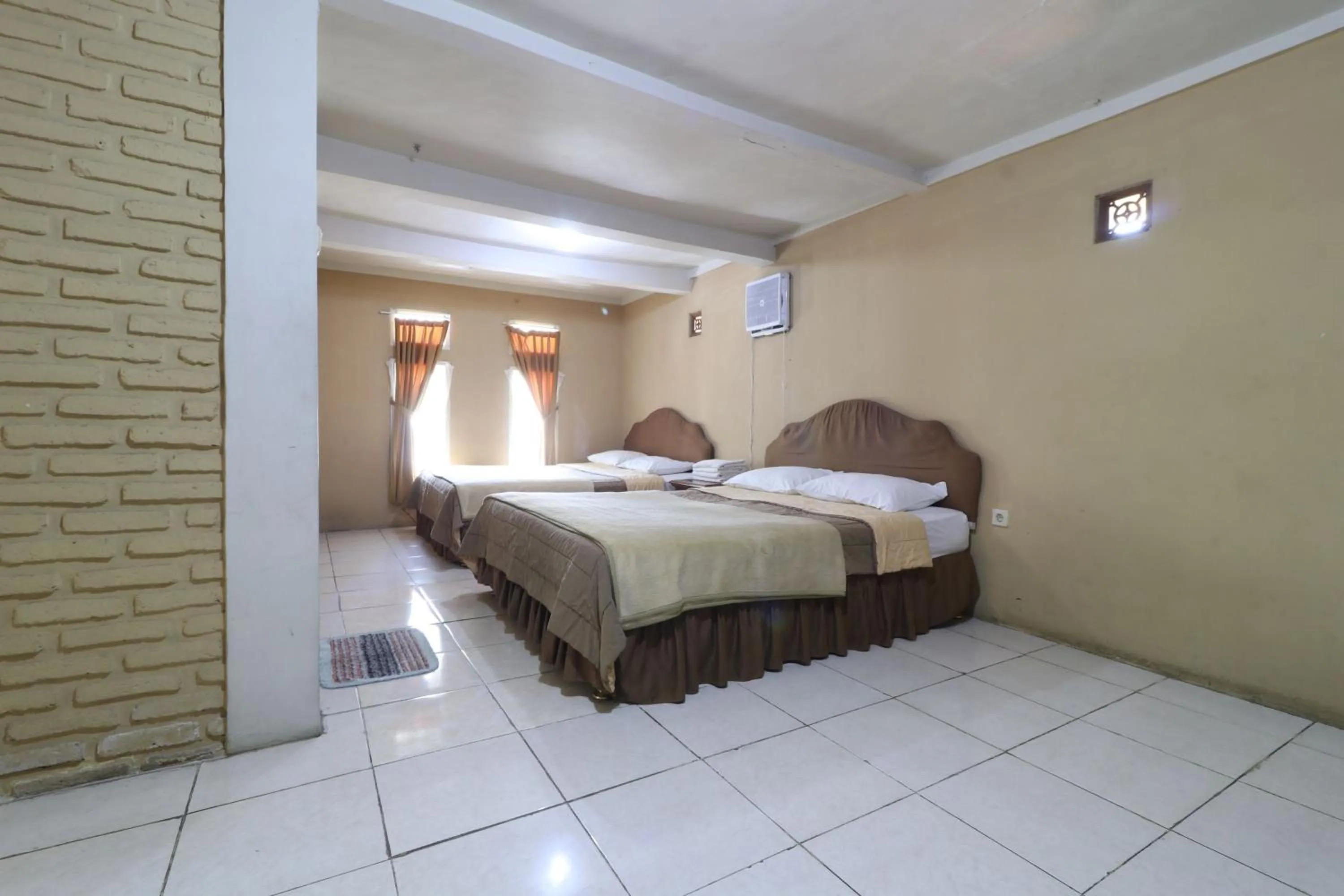 Photo of the whole room, Bed in Kampung Pa'go Resort Hotel