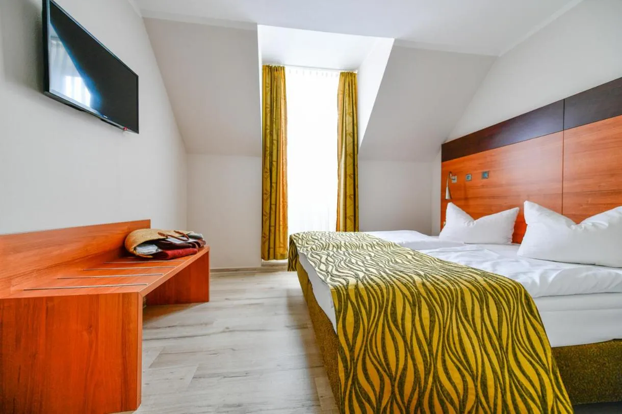 Bedroom, Bed in Landhotel Burg im Spreewald - Resort & Spa