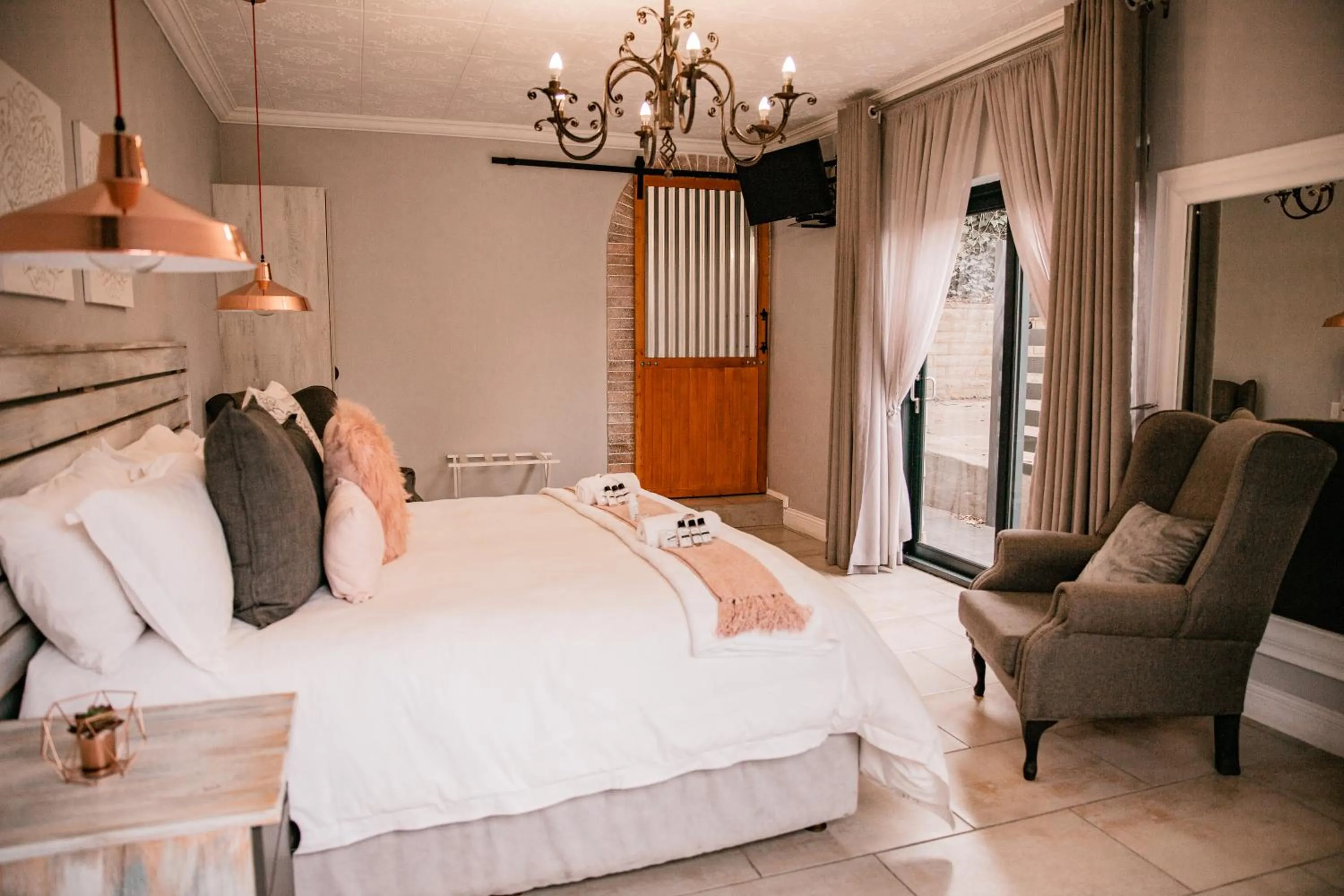 Bed in The Perfect Corner Guesthouse