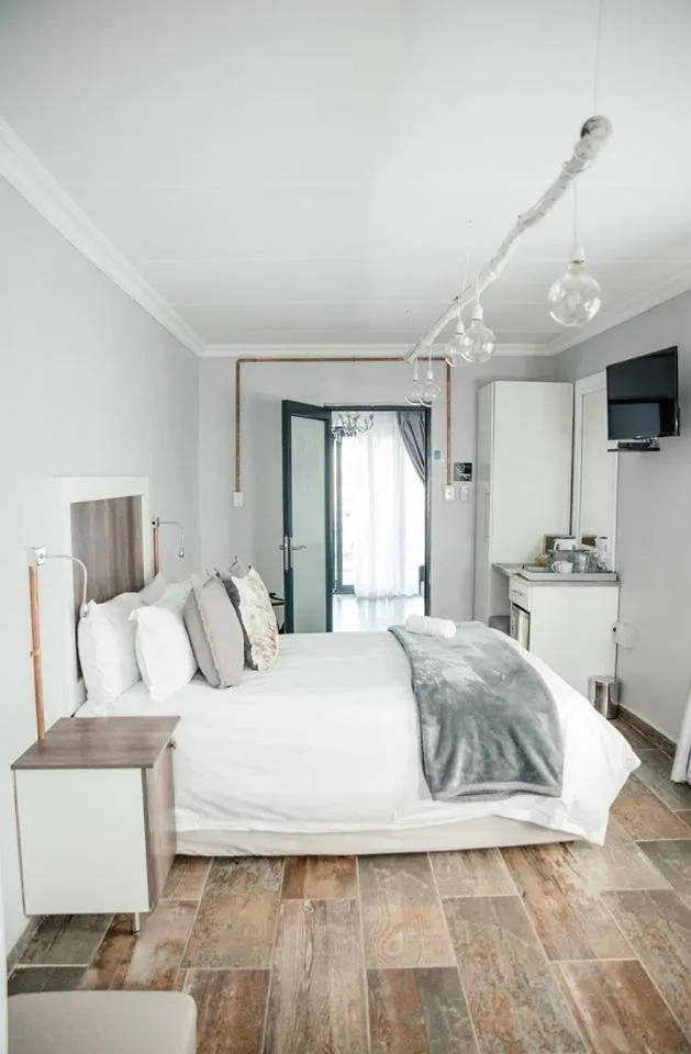 Bed in The Perfect Corner Guesthouse