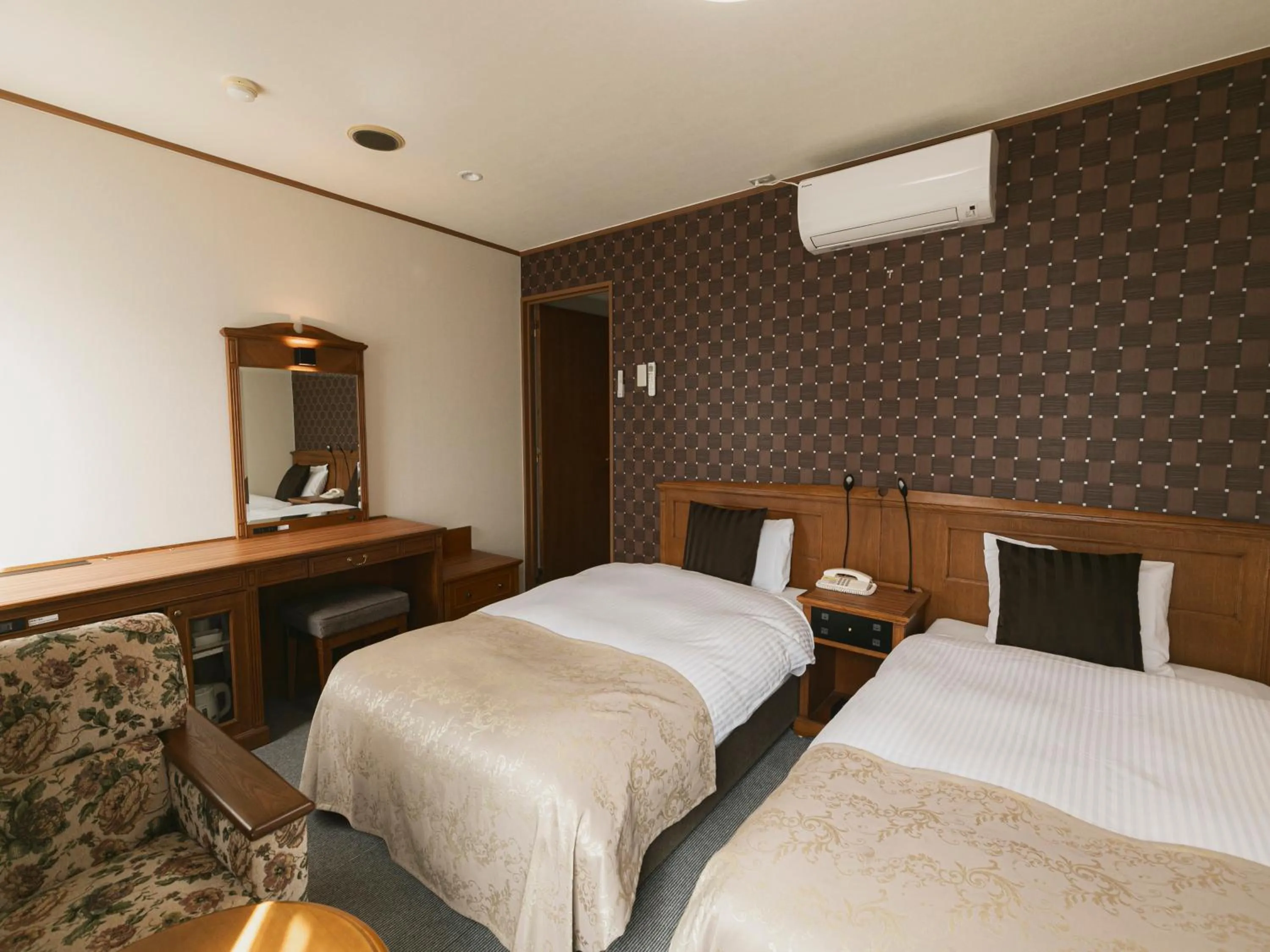 Bed in Hotel Arthur KITAHAMA BASE