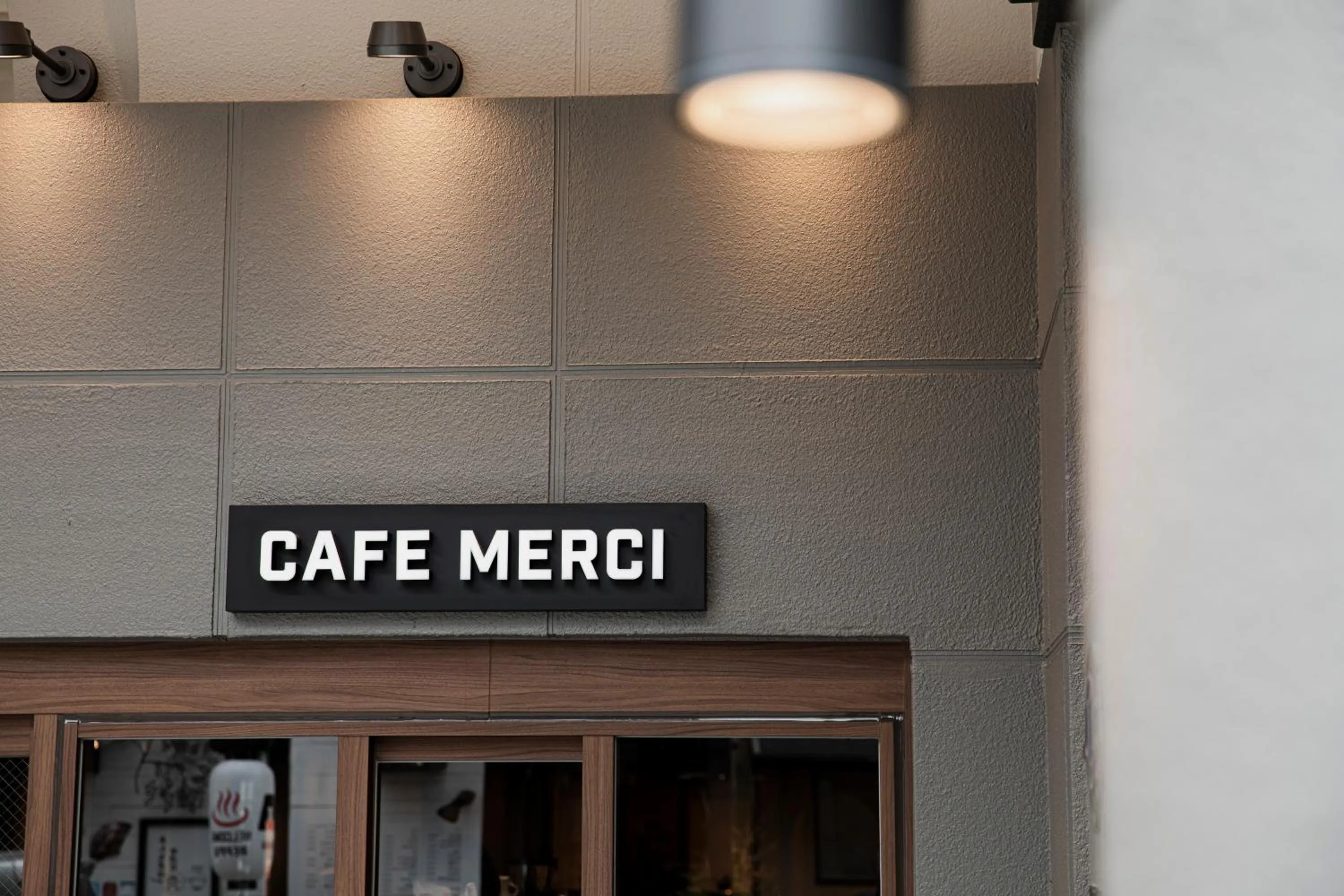 Logo/Certificate/Sign in Hotel Arthur KITAHAMA BASE