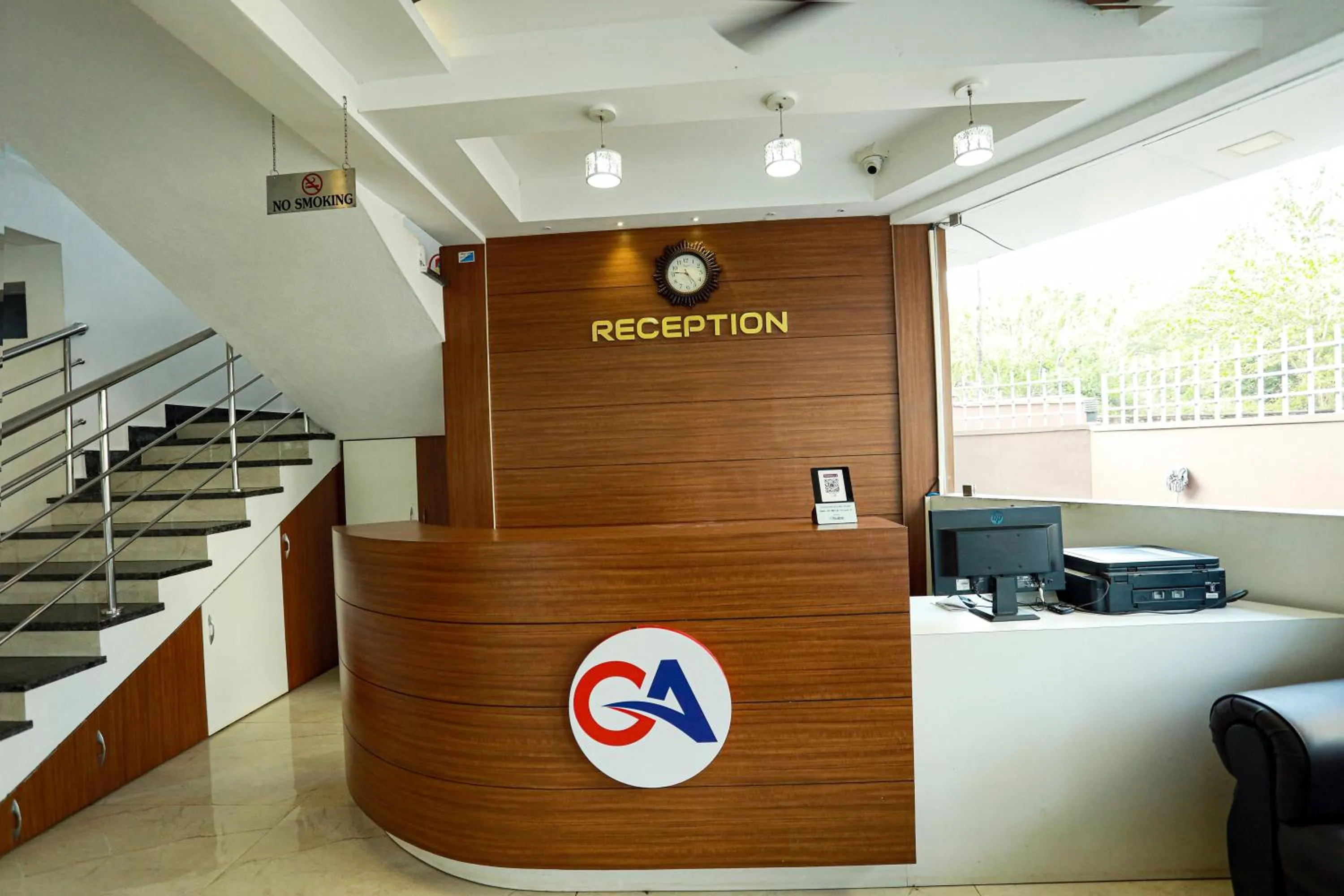 Lobby or reception in Gateway Airport Hotel