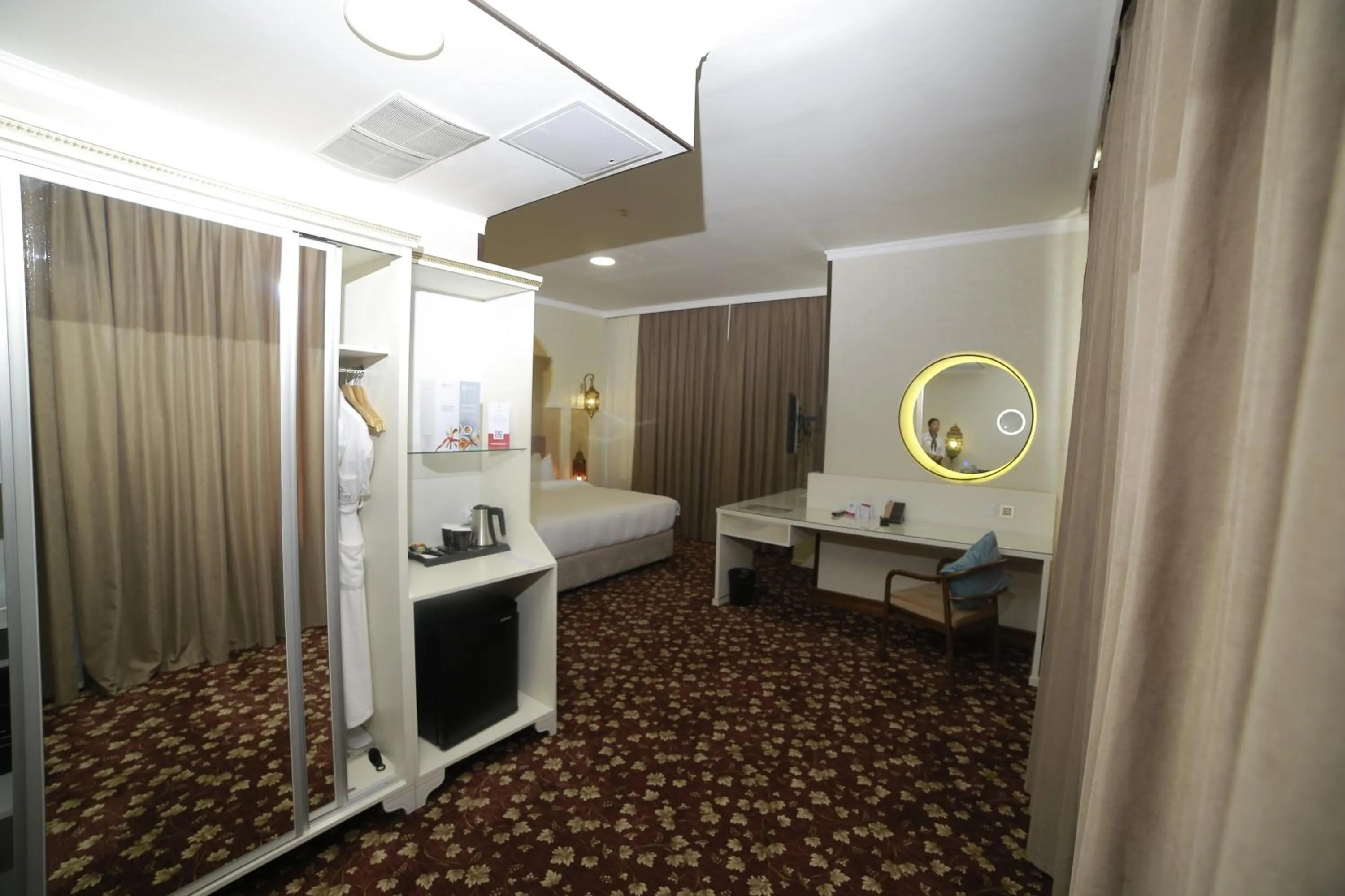 Bed in Jannat Regency Jalal-Abad