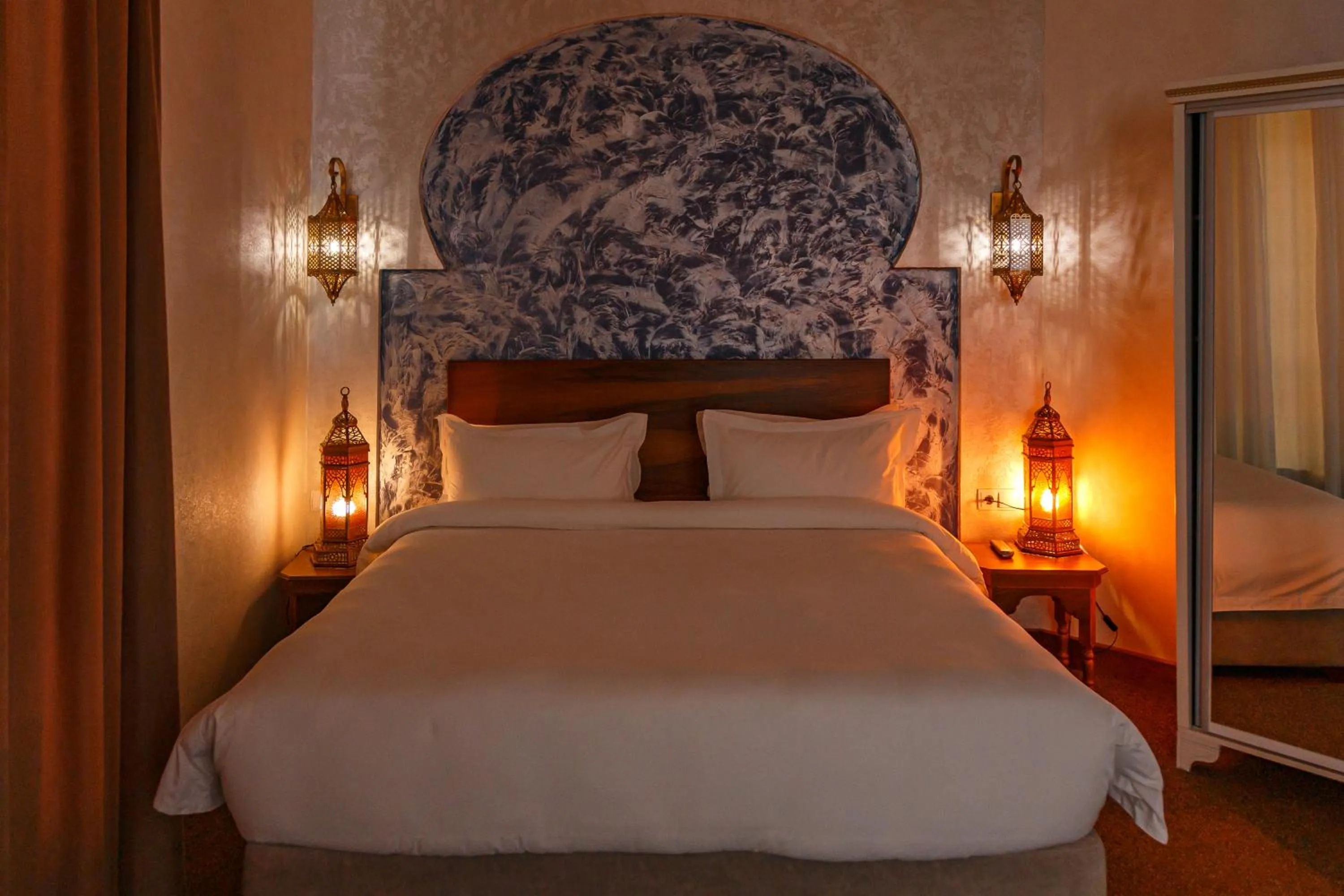 Bed in Jannat Regency Jalal-Abad