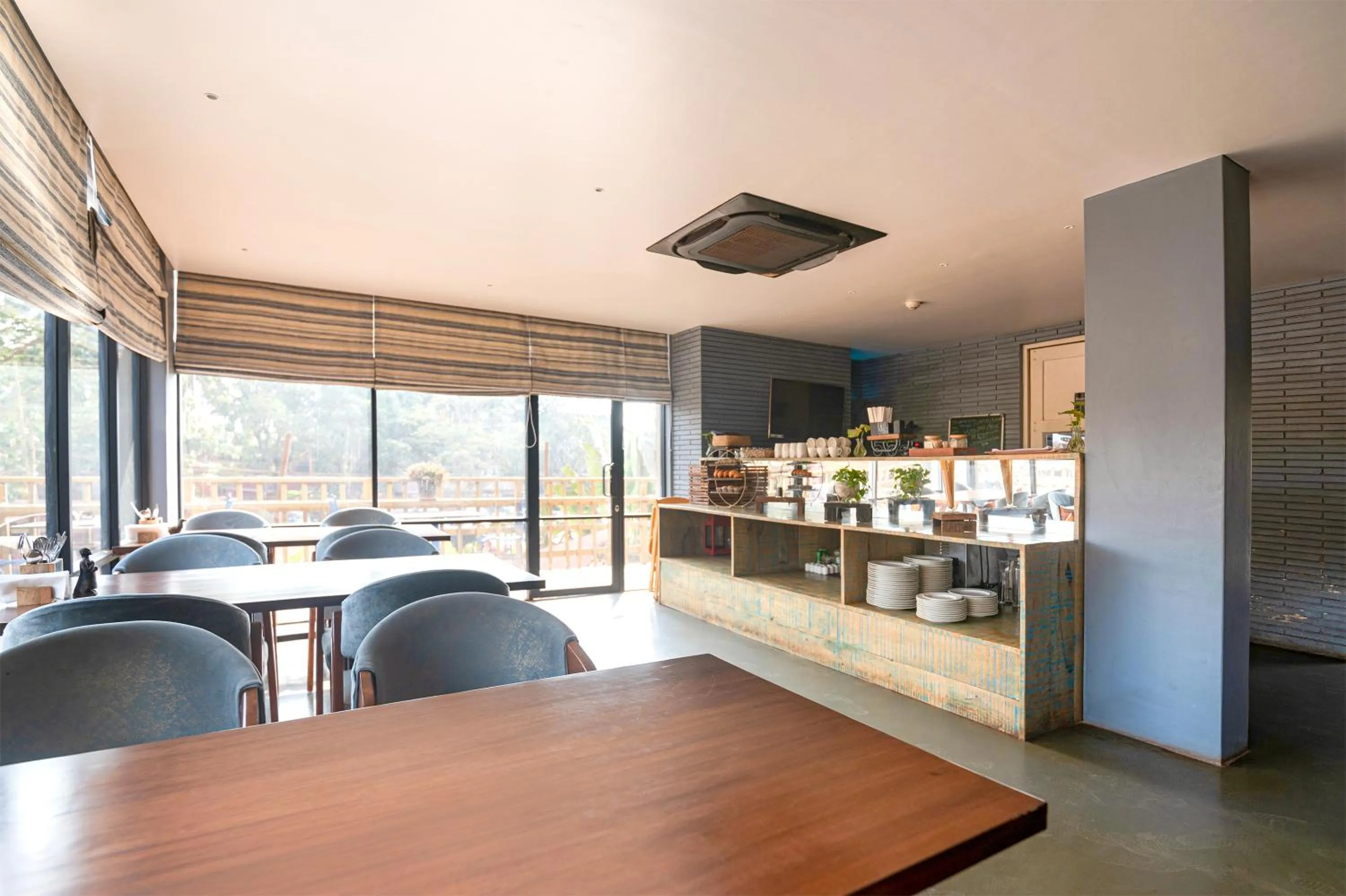 Restaurant/places to eat in 3102bce - A Vedic Resort