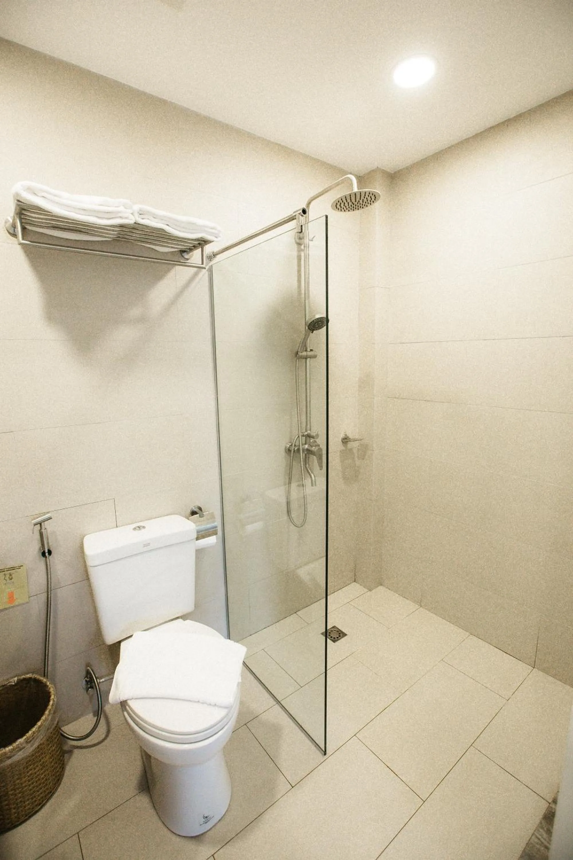 Holiday Suites Port Barton