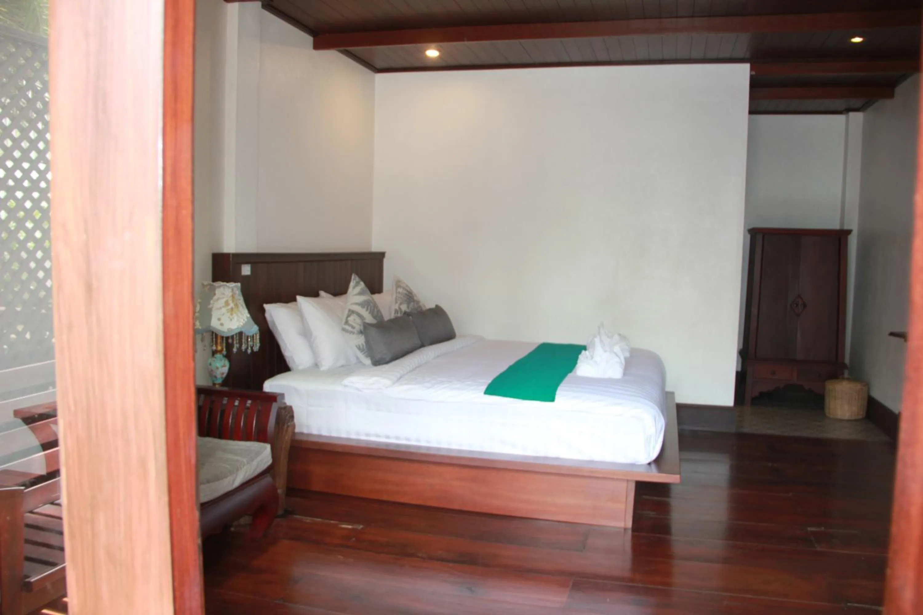 Deluxe King Room in Alana Luang Prabang