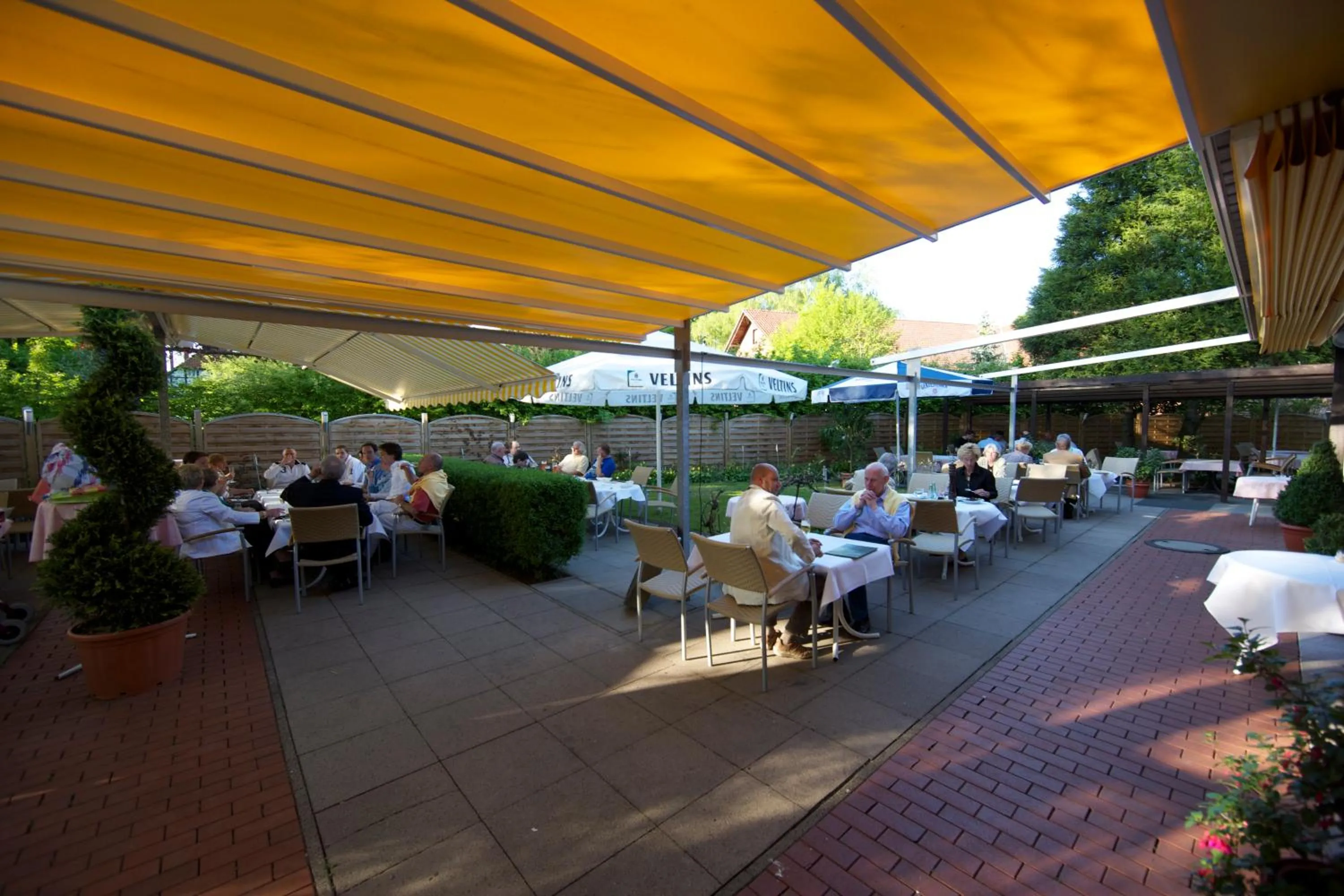 Restaurant/places to eat in Jägerhof