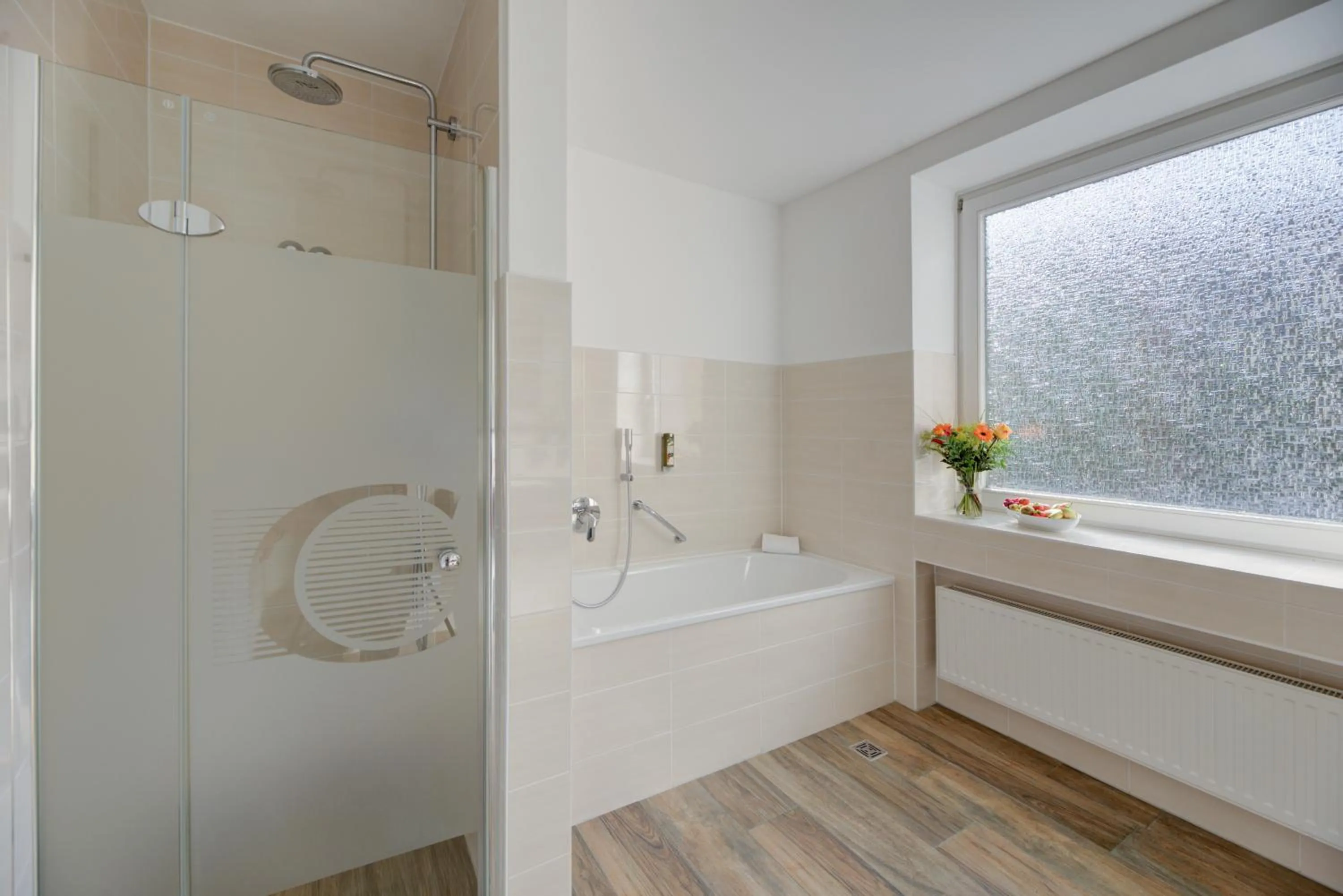 Shower in Concorde Hotel am Leineschloss