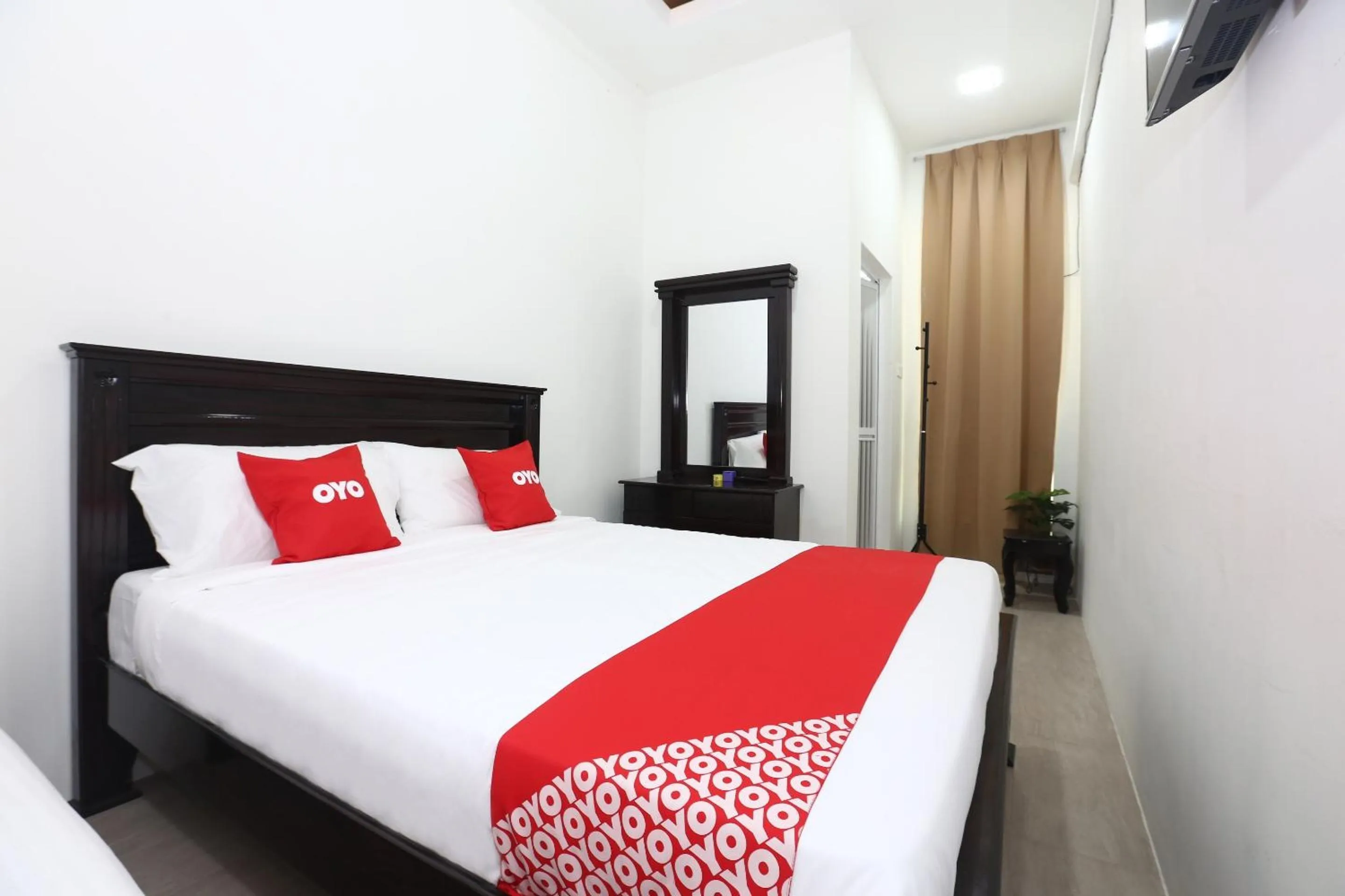 Bedroom, Bed in Hotel O Ady Hotel