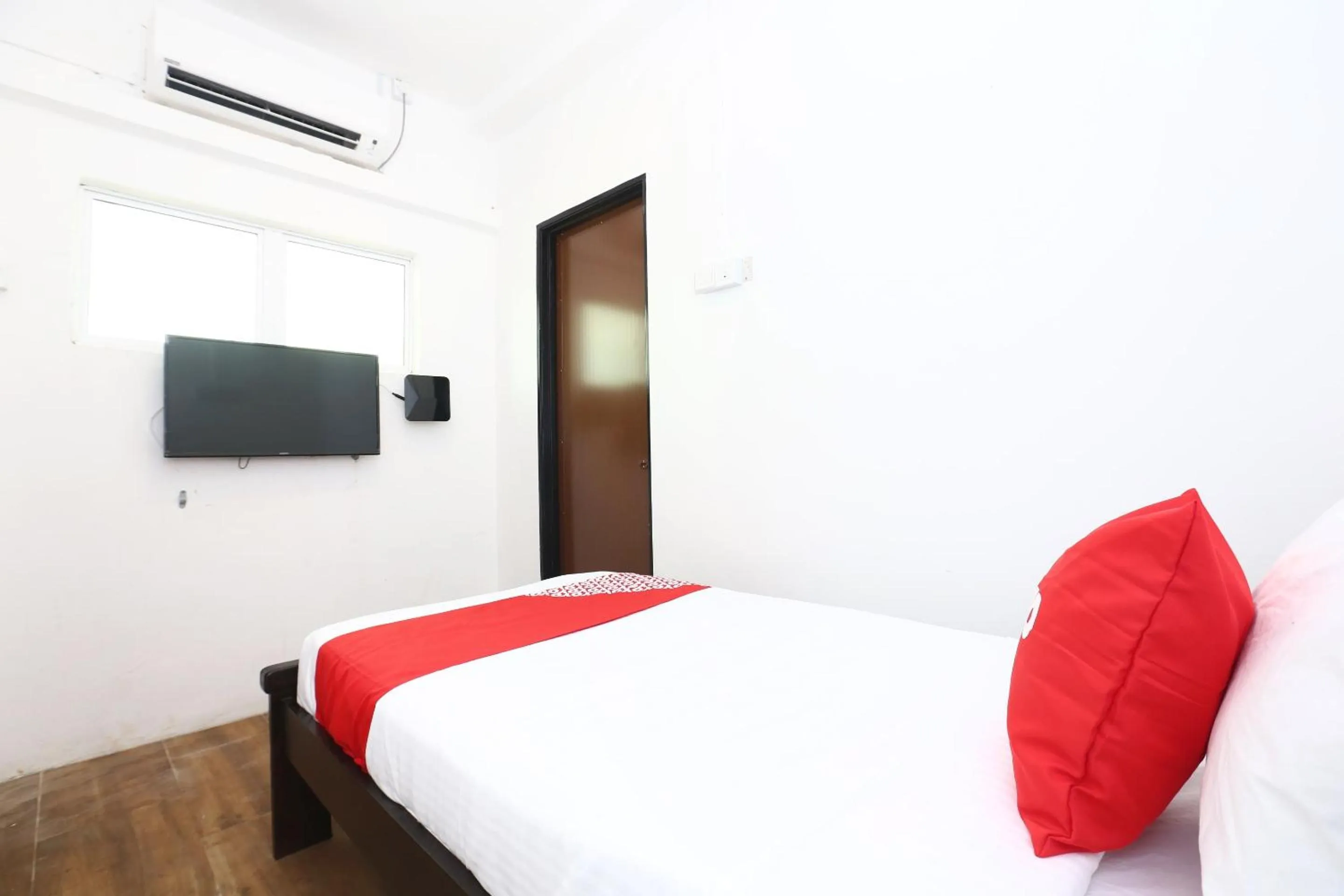 Bedroom, Bed in Hotel O Ady Hotel