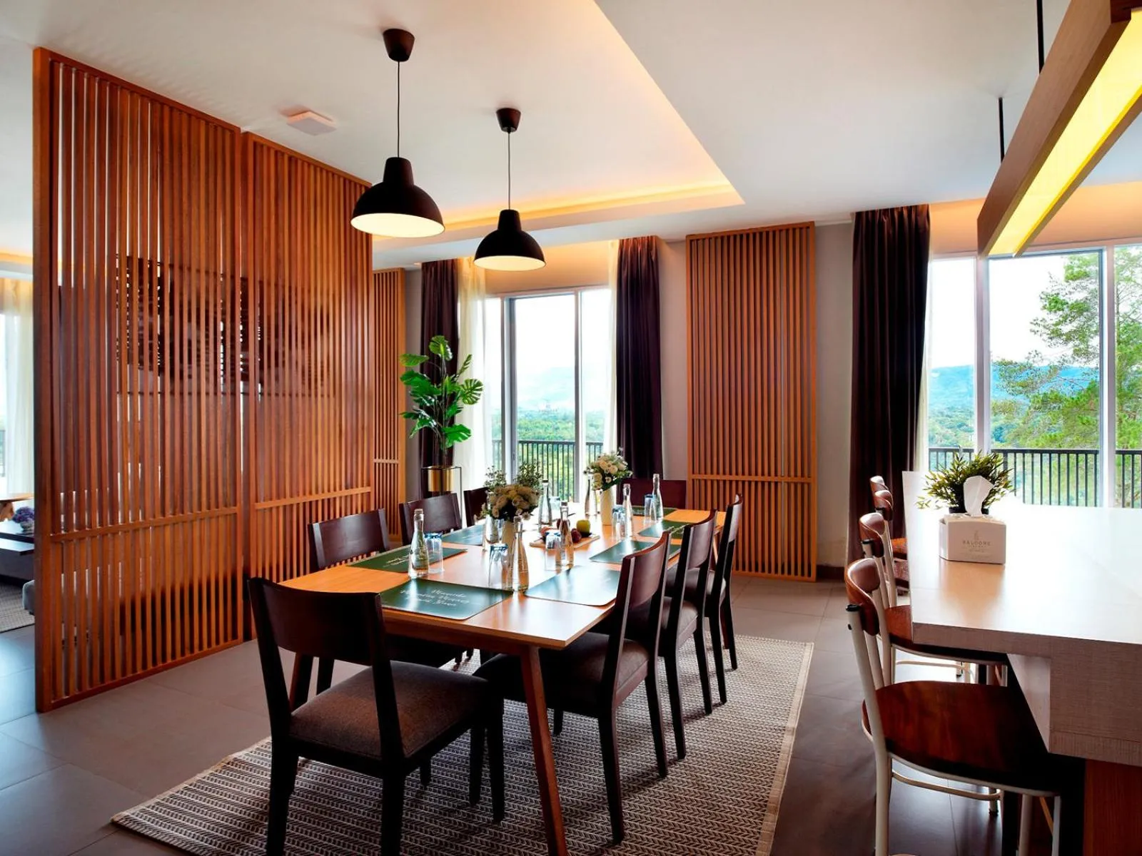 Dining area in The Balcone Suites & Resort