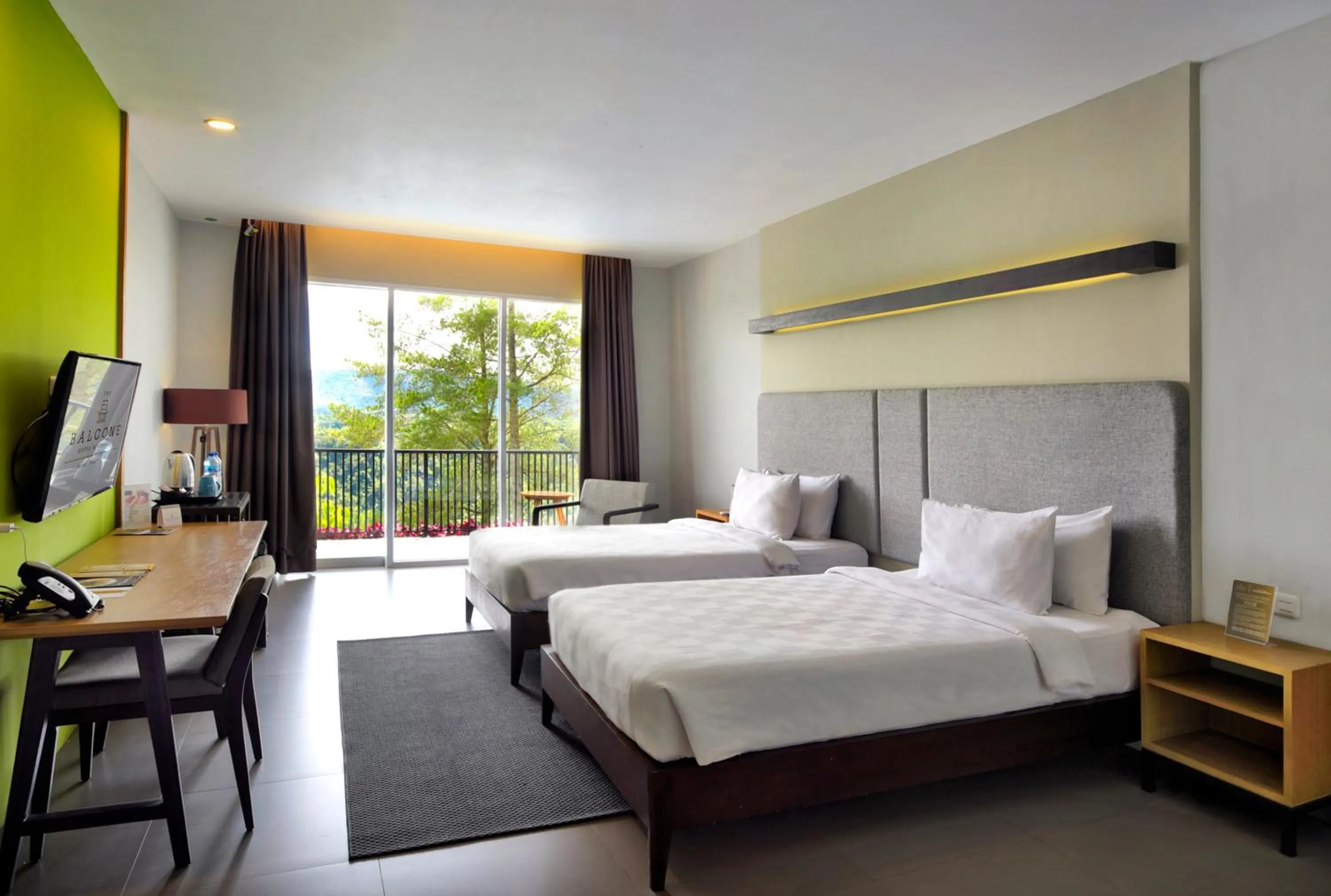Bedroom, Bed in The Balcone Suites & Resort