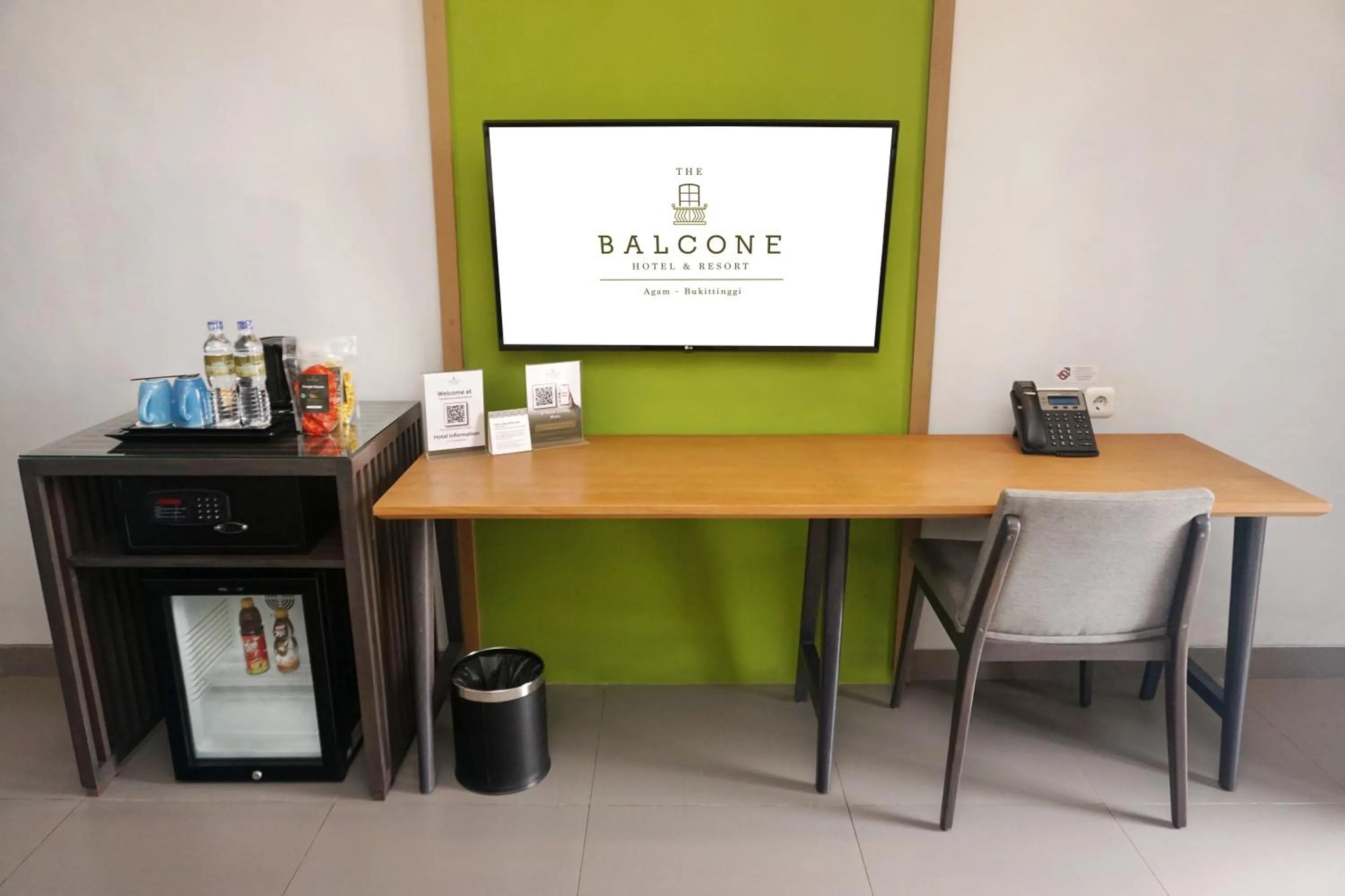 Coffee/tea facilities in The Balcone Suites & Resort