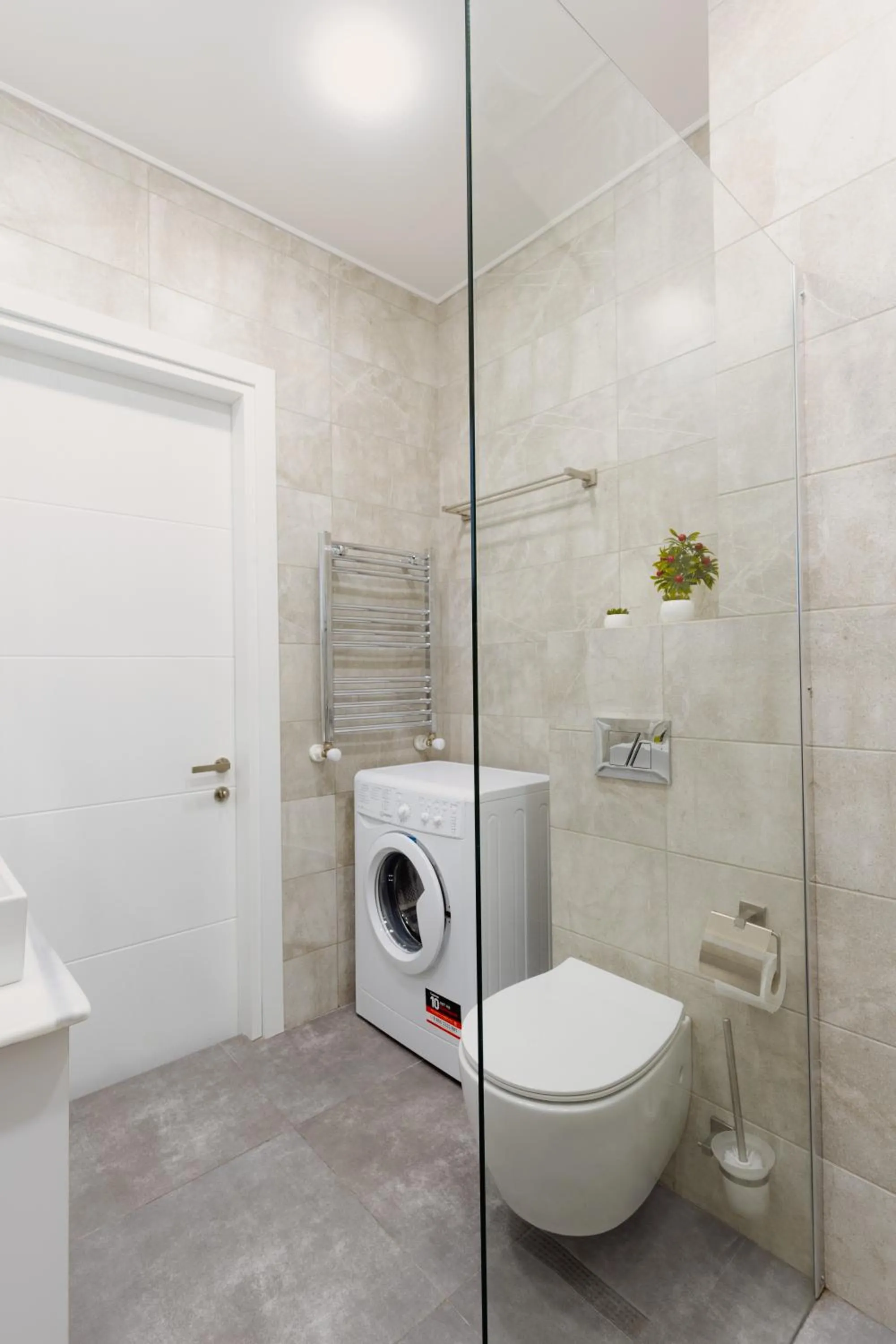 Shower in Next Orange Aparthotel OFFICIAL