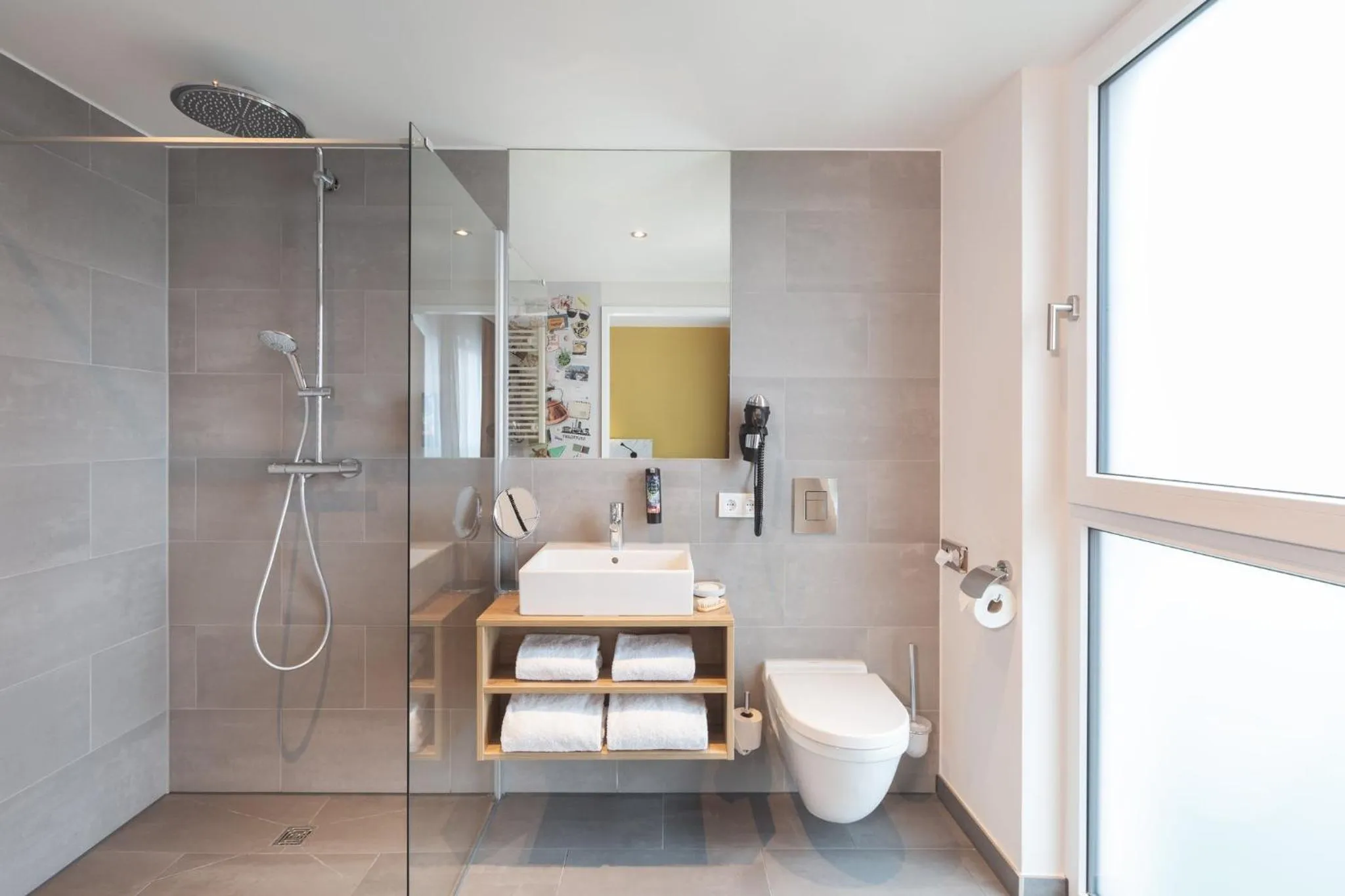 Bathroom in Holiday Inn - the niu, Kettle Stuttgart Vaihingen by IHG